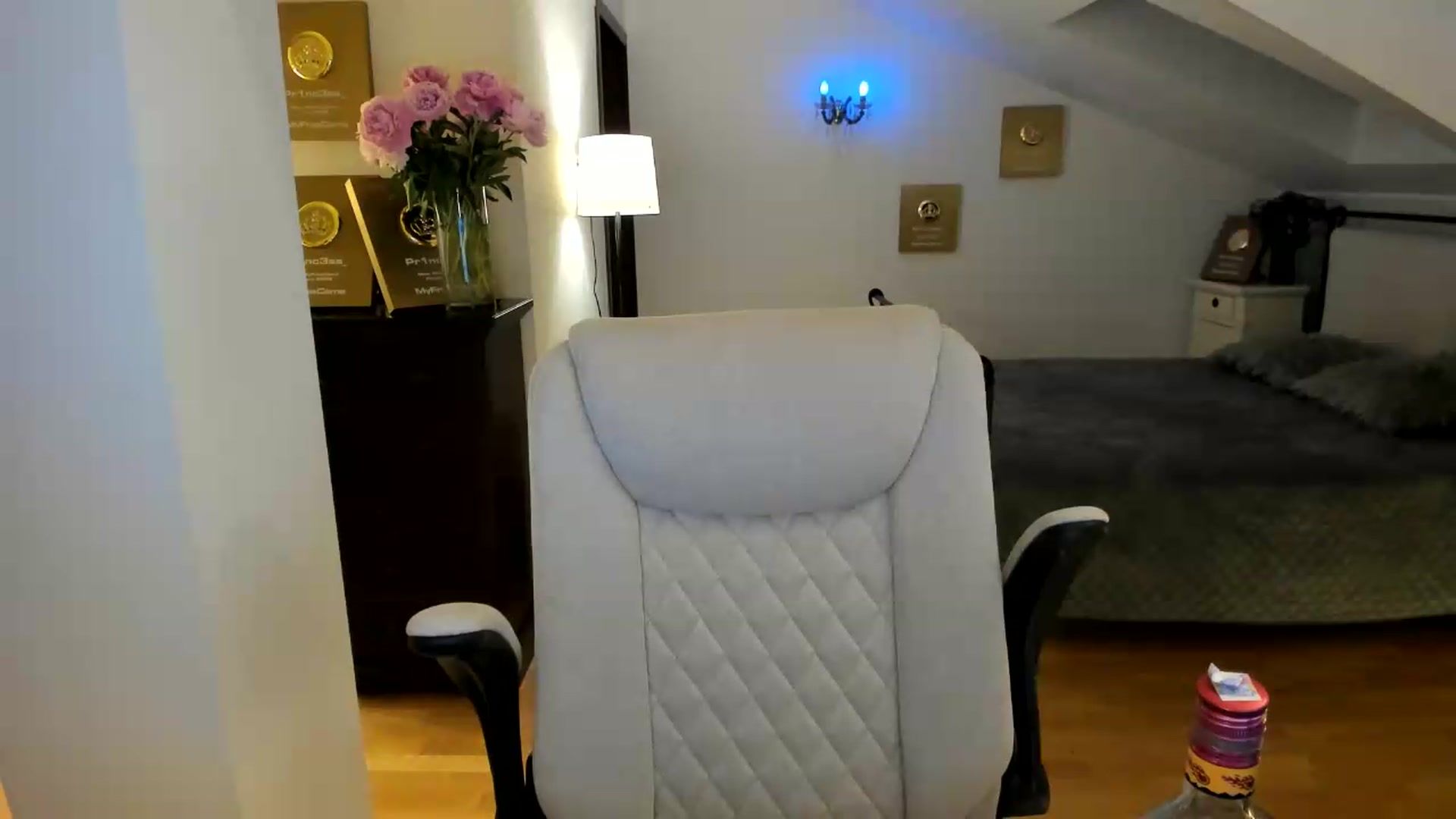 Gallery image thumbnail from Pr1nc3ss_'s myfreecams stream on, 05/25/2026, 10:14 image 2 of 20