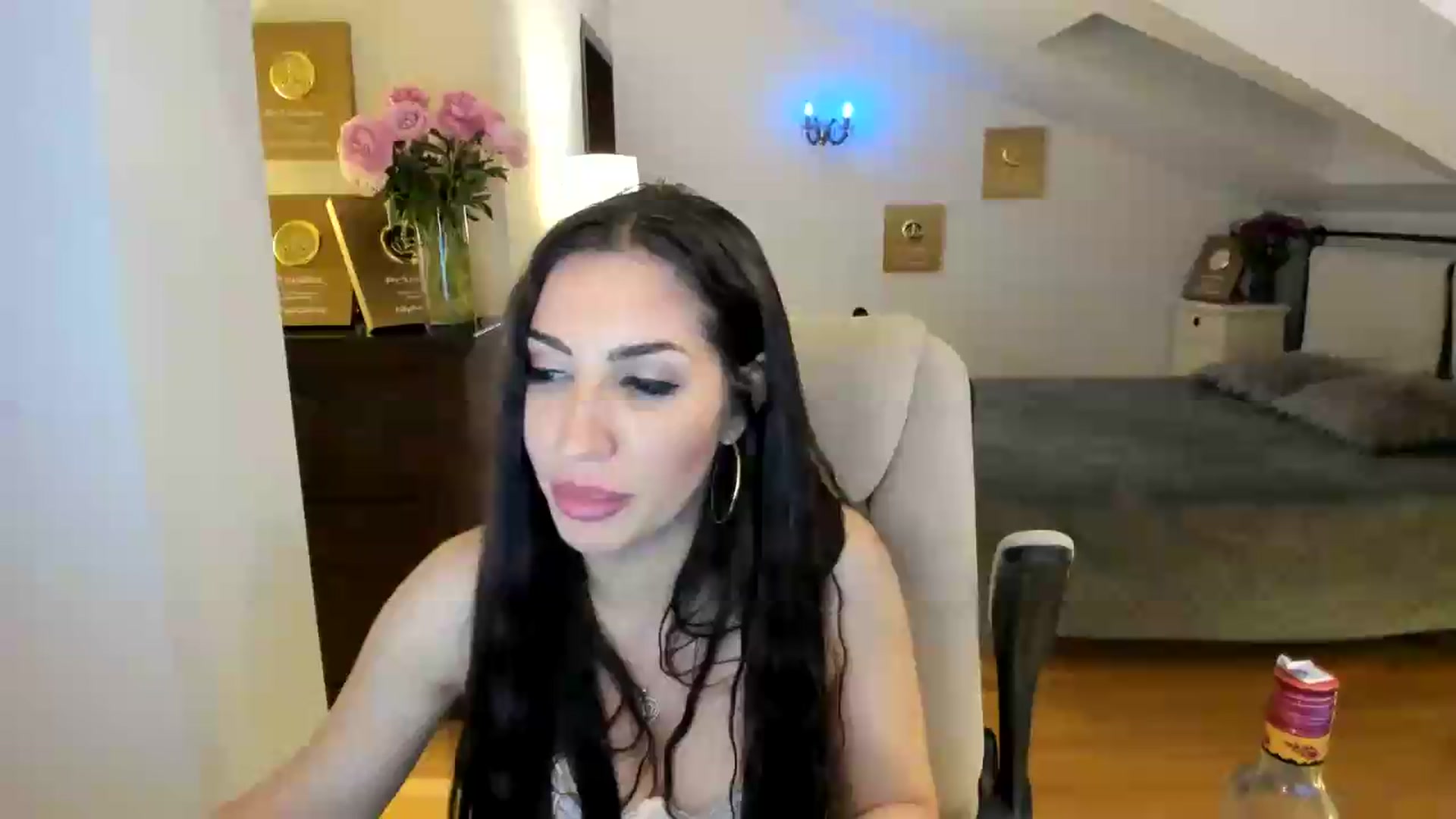 Gallery image thumbnail from Pr1nc3ss_'s myfreecams stream on, 05/25/2026, 10:14 image 13 of 20