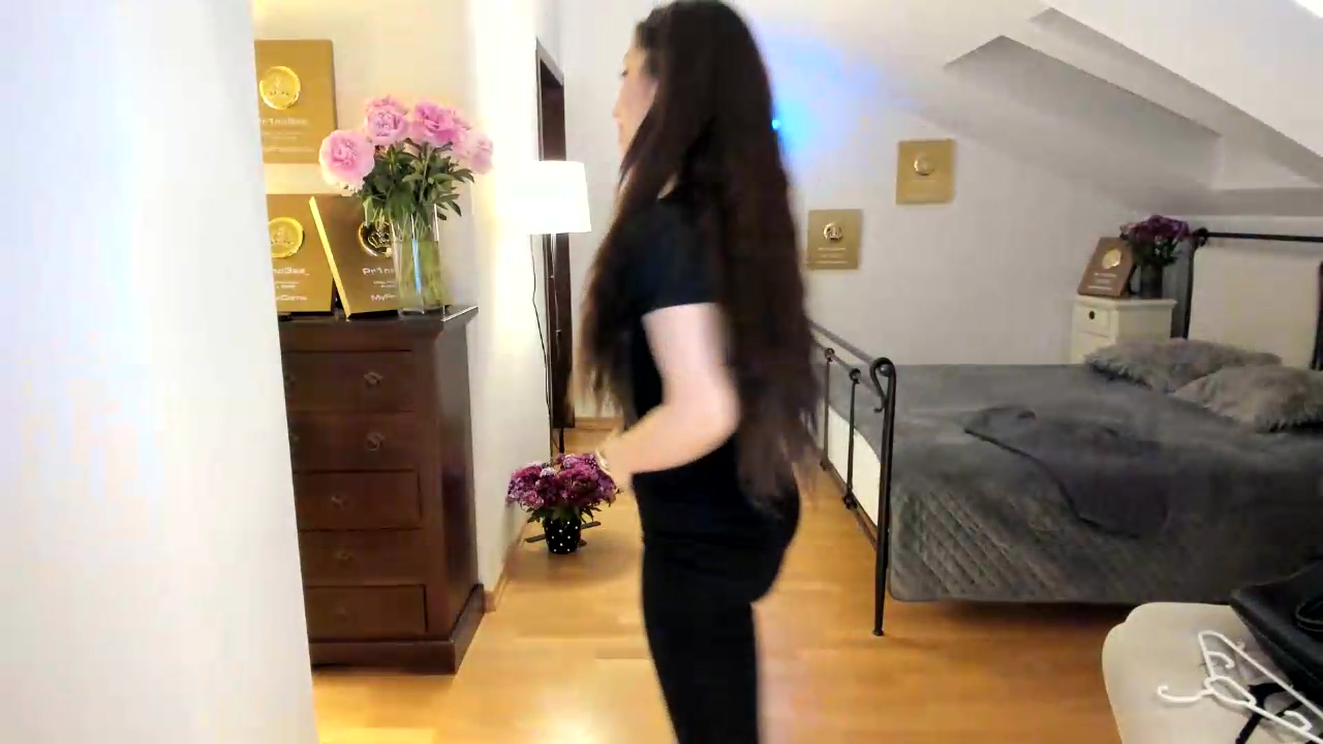 Gallery image thumbnail from Pr1nc3ss_'s myfreecams stream on, 05/26/2026, 07:34 image 20 of 20