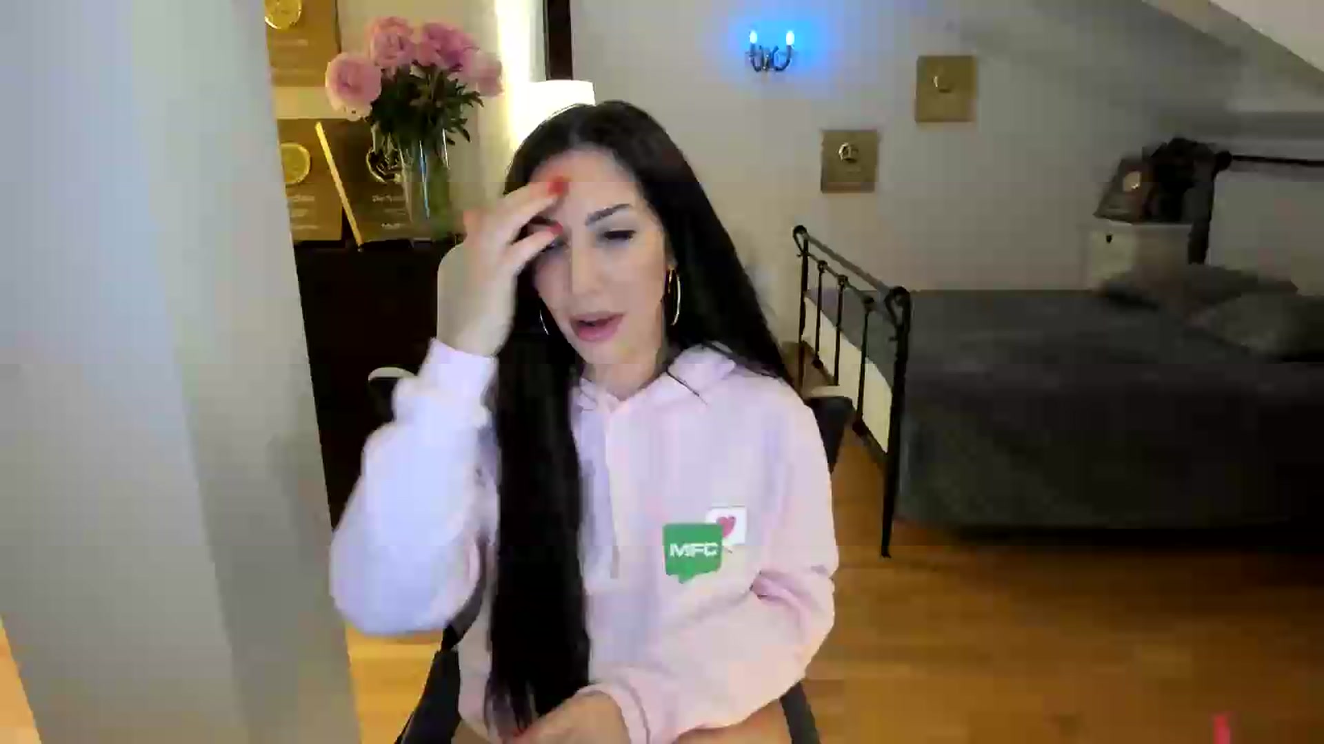 Gallery image thumbnail from Pr1nc3ss_'s myfreecams stream on, 05/26/2026, 07:34 image 2 of 20