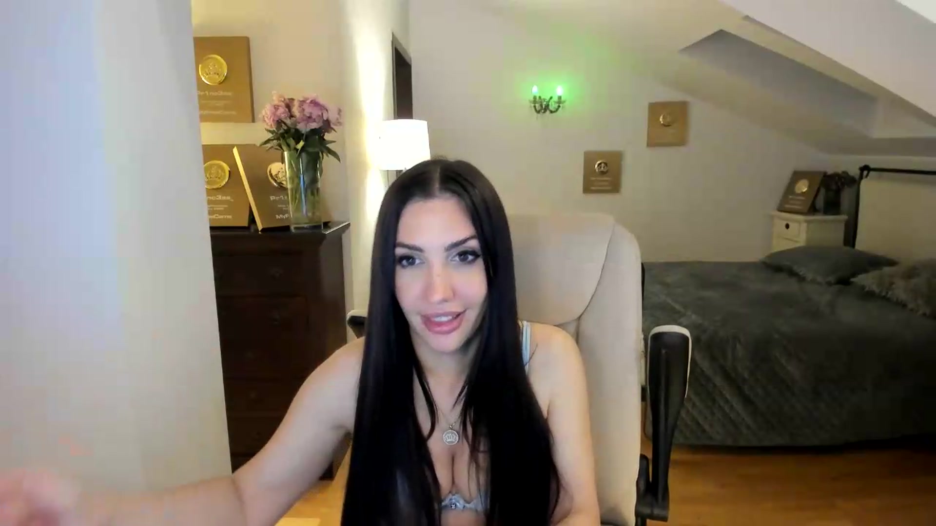 Gallery image thumbnail from Pr1nc3ss_'s myfreecams stream on, 05/30/2026, 15:42 image 12 of 20