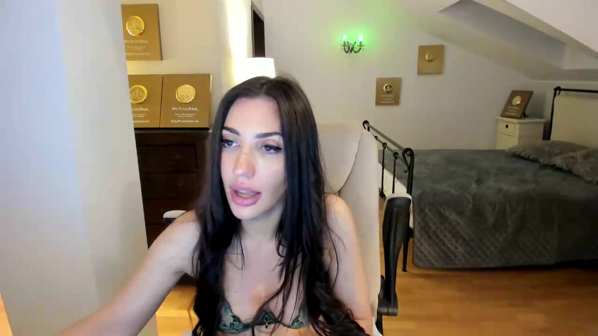 Gallery image thumbnail from Pr1nc3ss_'s myfreecams stream on, 06/03/2026, 08:20 image 16 of 20