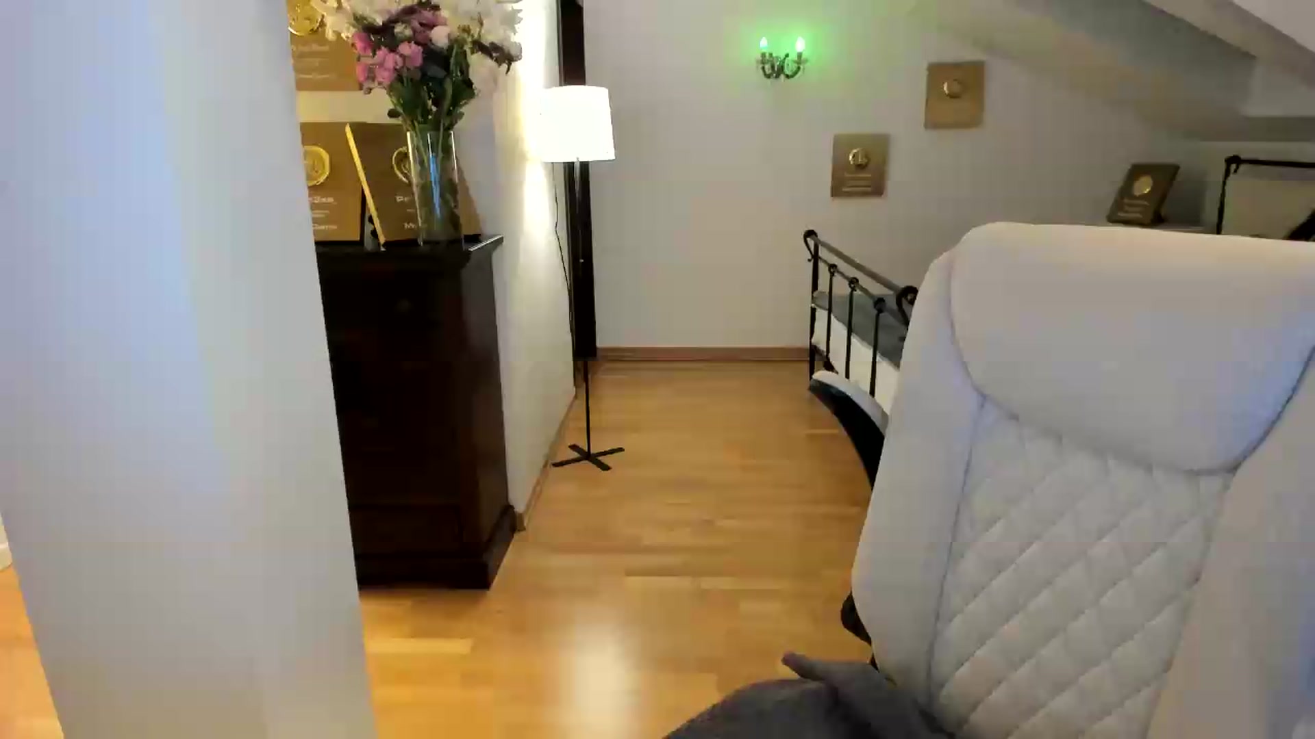 Gallery image thumbnail from Pr1nc3ss_'s myfreecams stream on, 06/07/2026, 09:18 image 1 of 20