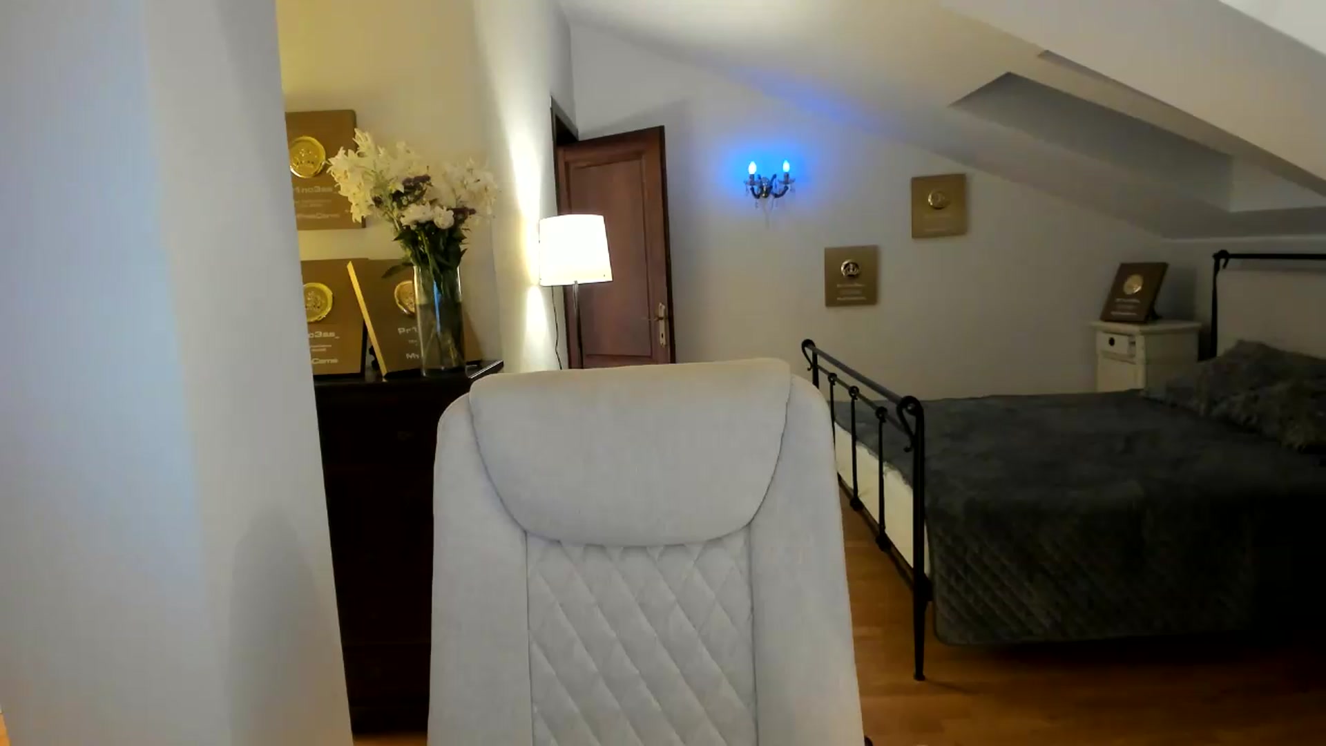 Gallery image thumbnail from Pr1nc3ss_'s myfreecams stream on, 06/11/2026, 08:30 image 12 of 20