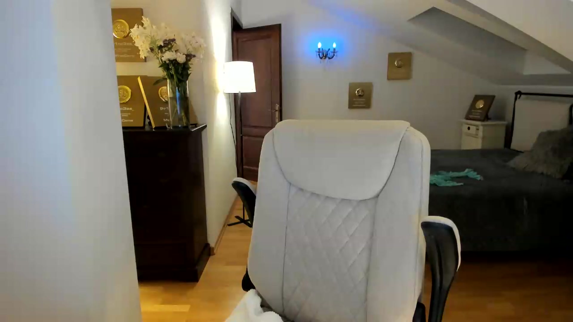 Gallery image thumbnail from Pr1nc3ss_'s myfreecams stream on, 06/11/2026, 08:30 image 19 of 20