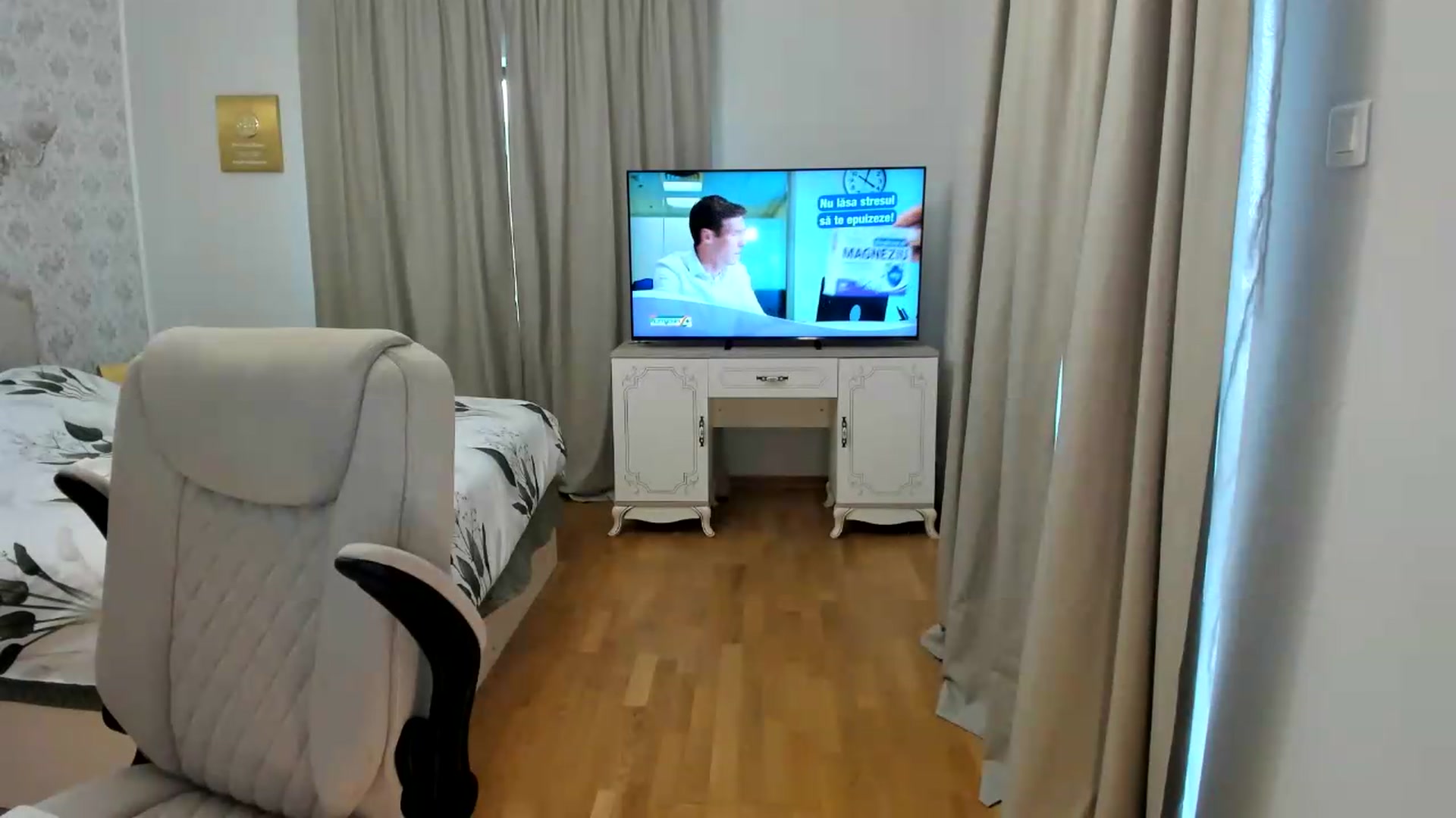 Gallery image thumbnail from Pr1nc3ss_'s myfreecams stream on, 06/16/2026, 07:54 image 7 of 20