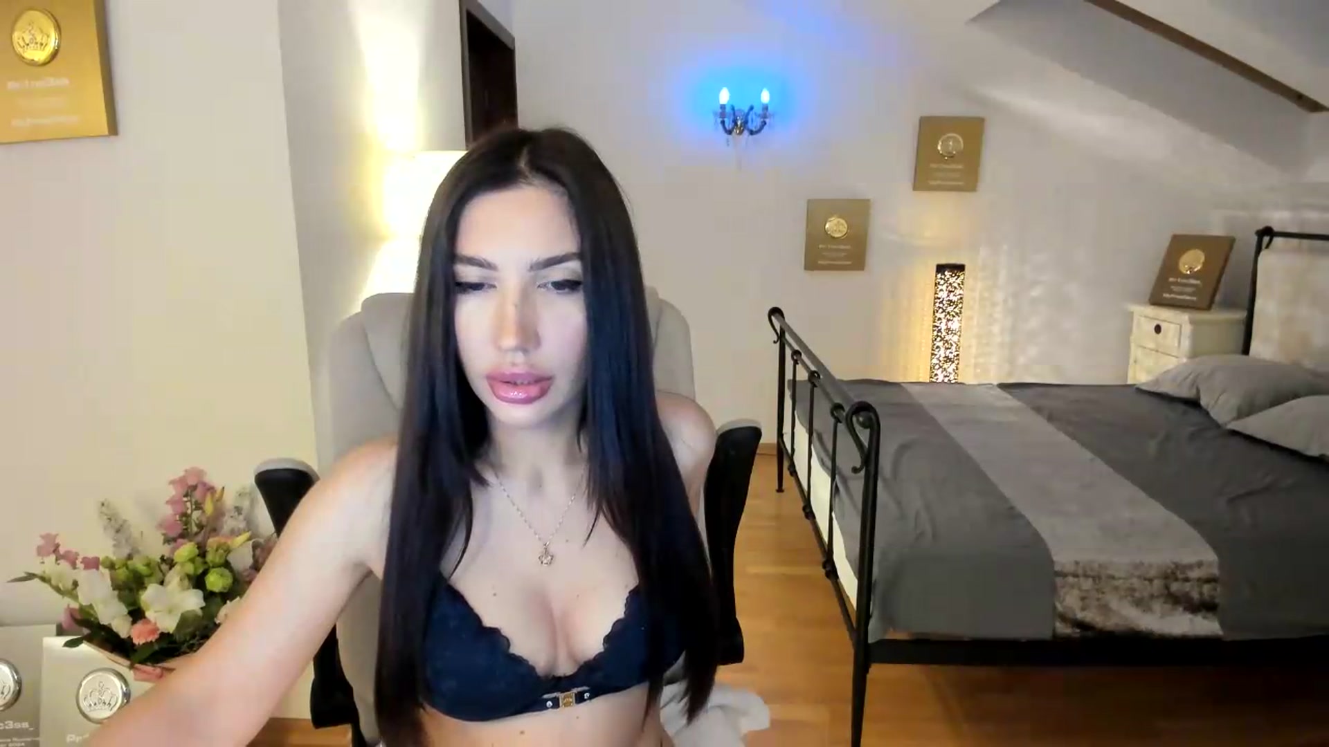 Gallery image thumbnail from Pr1nc3ss_'s myfreecams stream on, 06/27/2026, 12:35 image 2 of 20