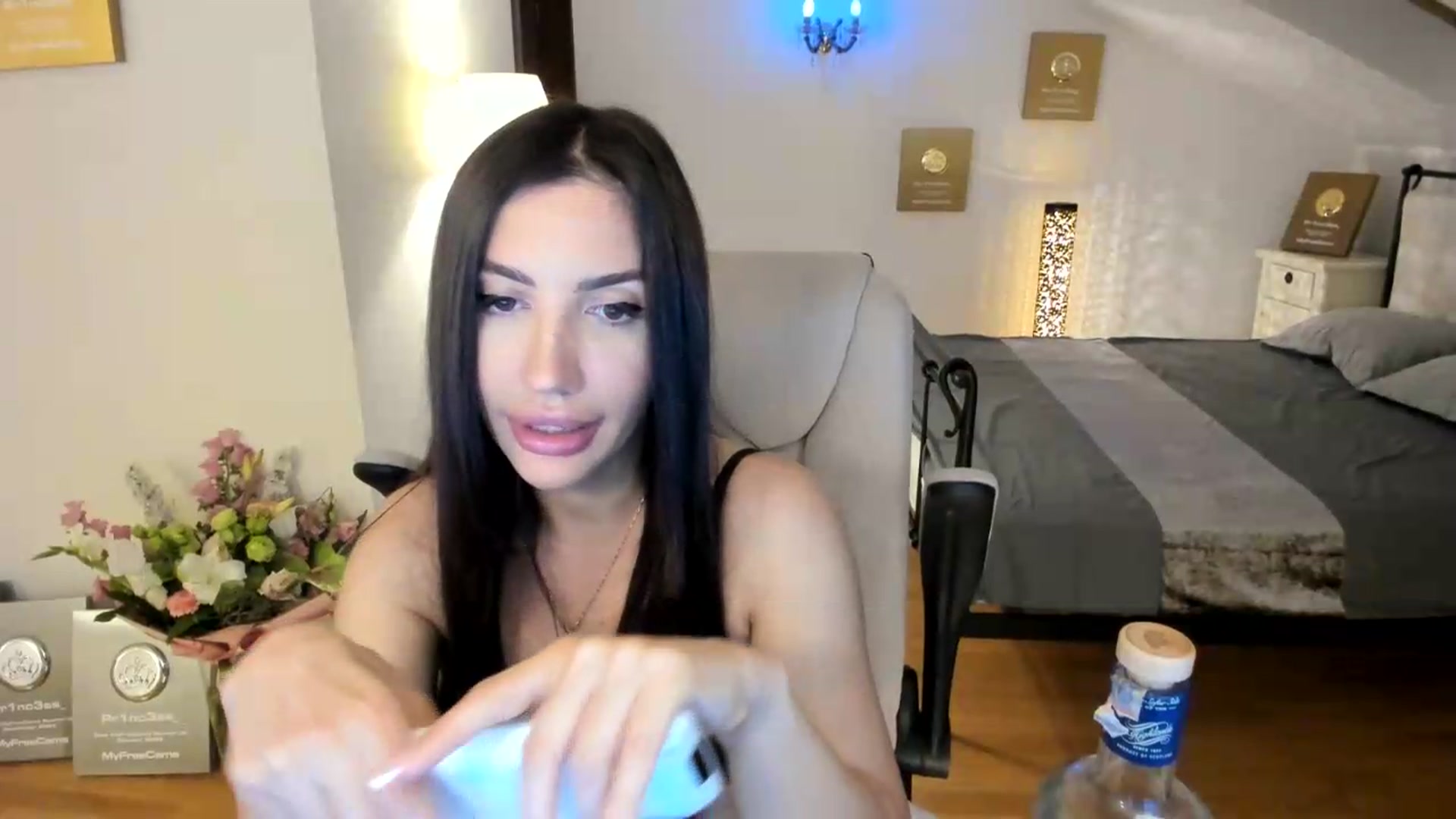 Gallery image thumbnail from Pr1nc3ss_'s myfreecams stream on, 06/27/2026, 13:44 image 4 of 20