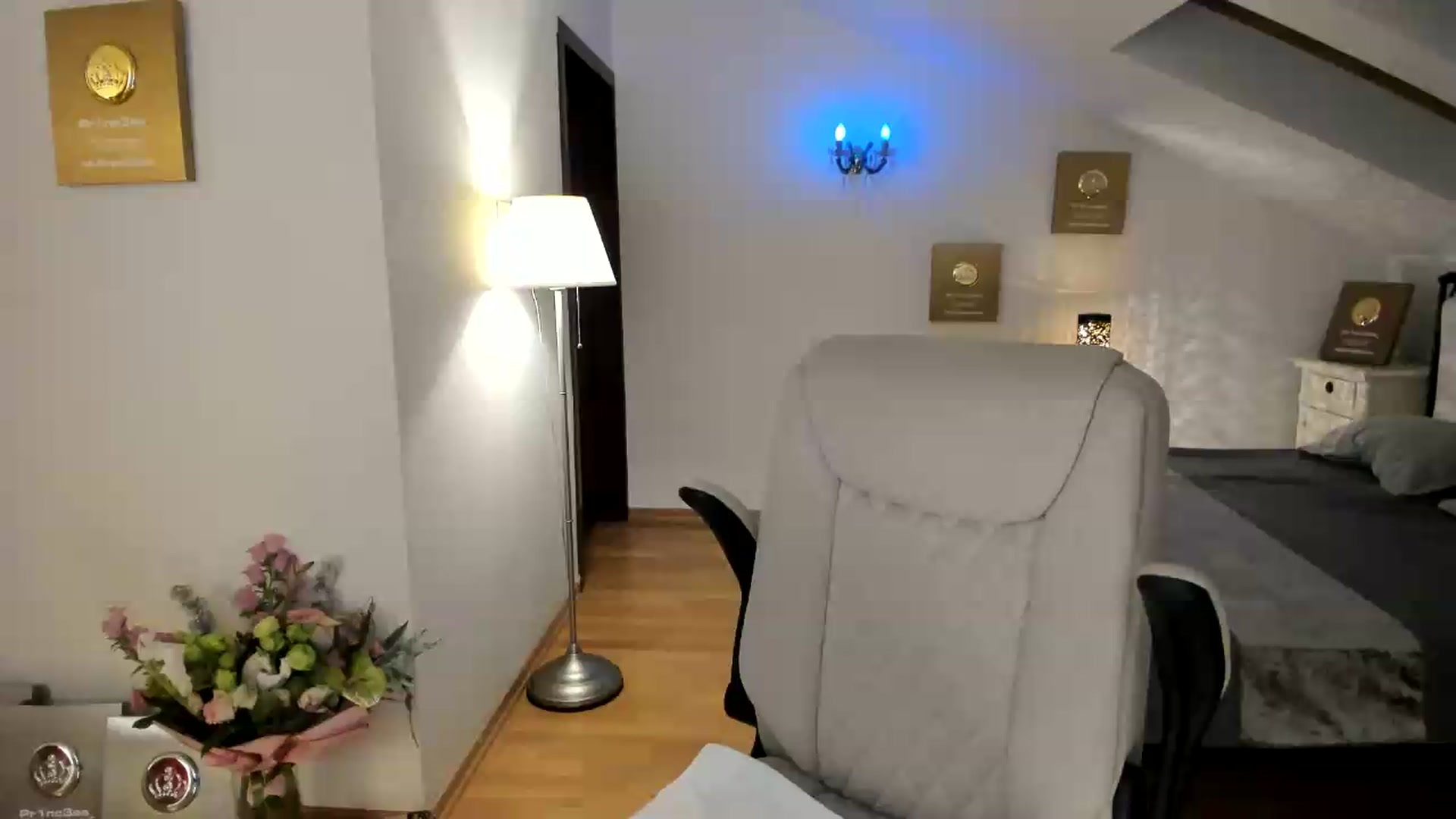 Gallery image thumbnail from Pr1nc3ss_'s myfreecams stream on, 06/29/2026, 04:51 image 1 of 20