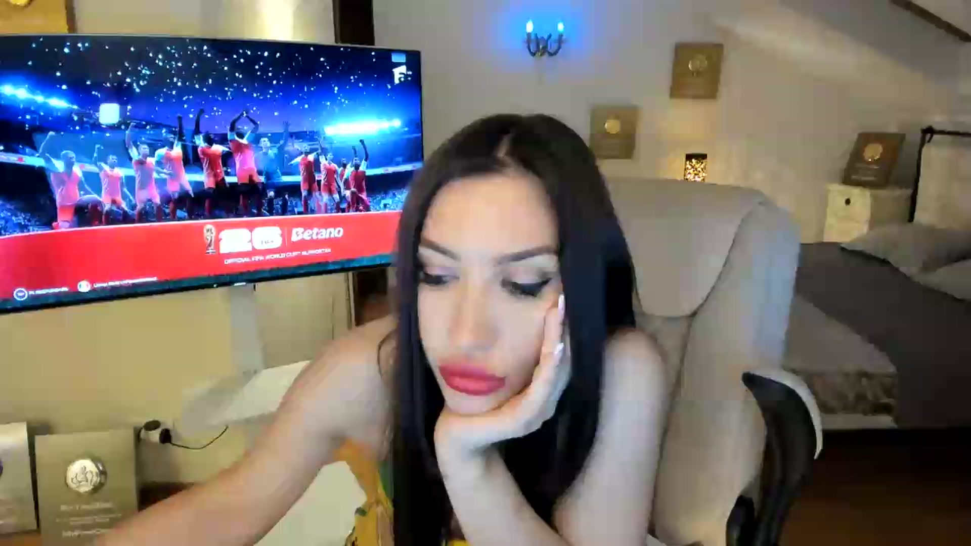 Gallery image thumbnail from Pr1nc3ss_'s myfreecams stream on, 06/29/2026, 19:31 image 1 of 20