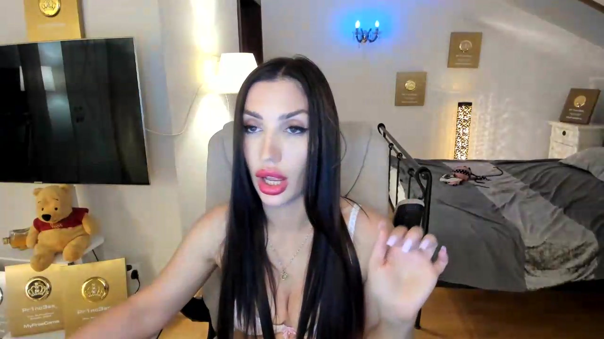 Gallery image thumbnail from Pr1nc3ss_'s myfreecams stream on, 07/02/2026, 07:33 image 10 of 20
