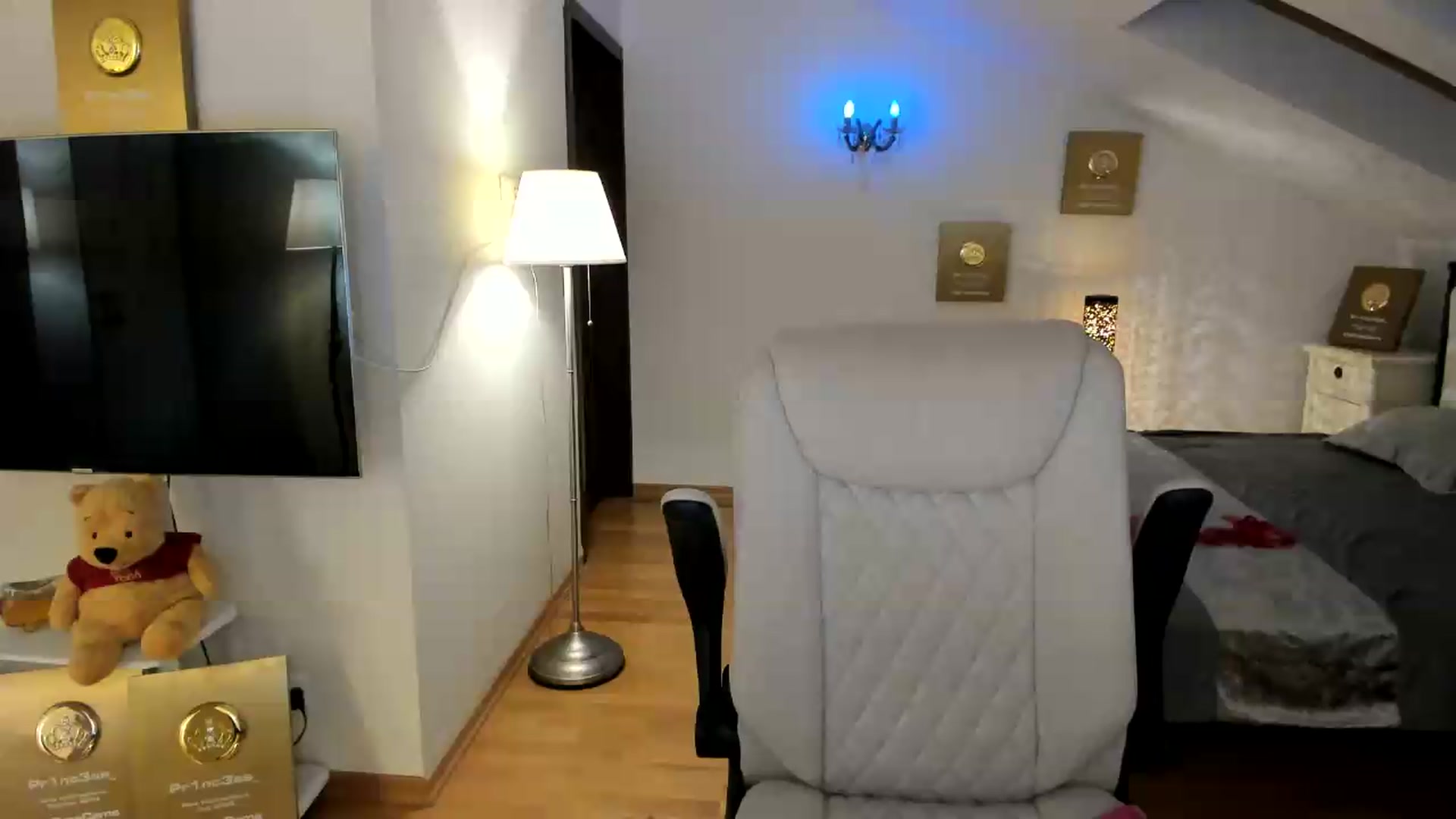 Gallery image thumbnail from Pr1nc3ss_'s myfreecams stream on, 07/04/2026, 08:05 image 4 of 20