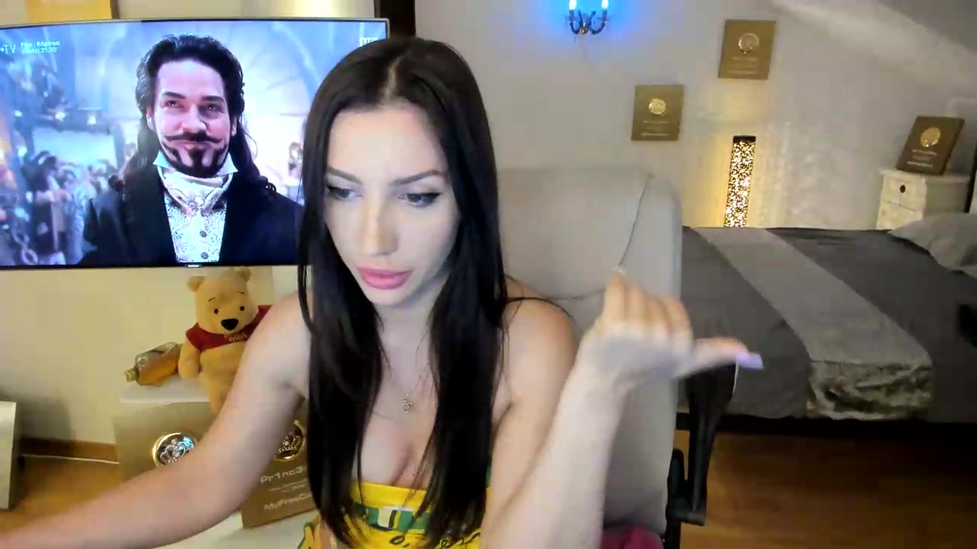 Gallery image thumbnail from Pr1nc3ss_'s myfreecams stream on, 07/06/2026, 24:19 image 16 of 20