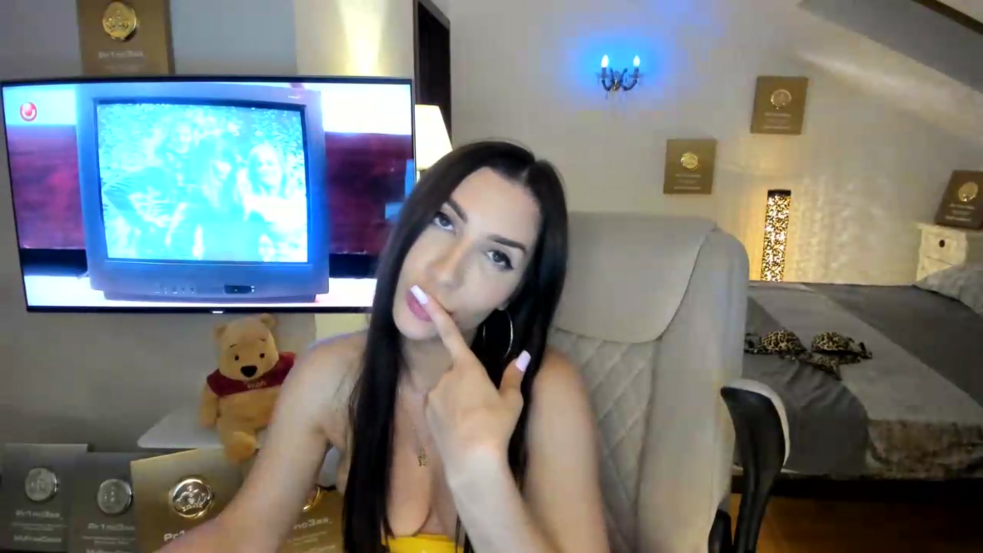 Gallery image thumbnail from Pr1nc3ss_'s myfreecams stream on, 07/09/2026, 23:12 image 17 of 20