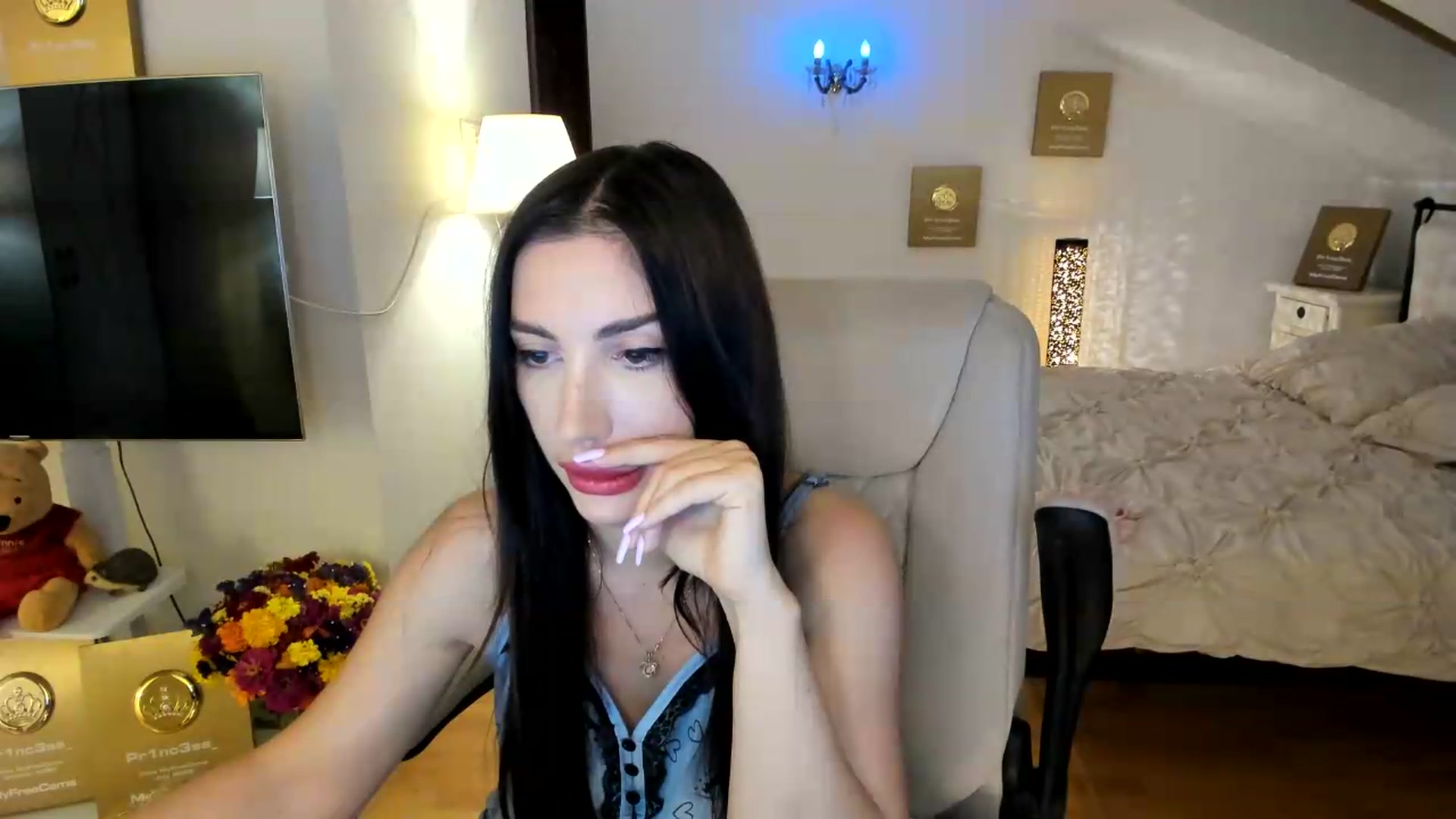 Gallery image thumbnail from Pr1nc3ss_'s myfreecams stream on, 07/17/2026, 07:59 image 9 of 20