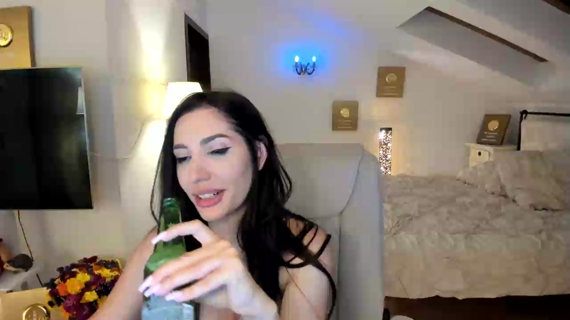Gallery image thumbnail from Pr1nc3ss_'s myfreecams stream on, 07/18/2026, 11:13 image 1 of 20