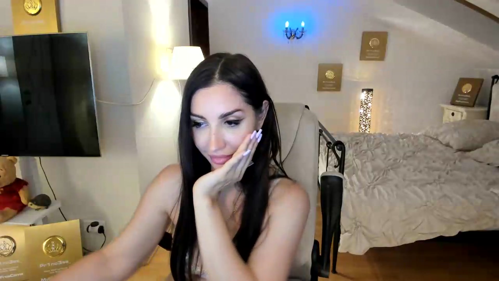 Gallery image thumbnail from Pr1nc3ss_'s myfreecams stream on, 07/21/2026, 10:39 image 11 of 20
