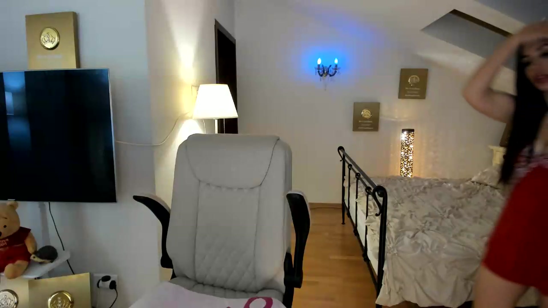 Gallery image thumbnail from Pr1nc3ss_'s myfreecams stream on, 07/27/2026, 04:31 image 13 of 20