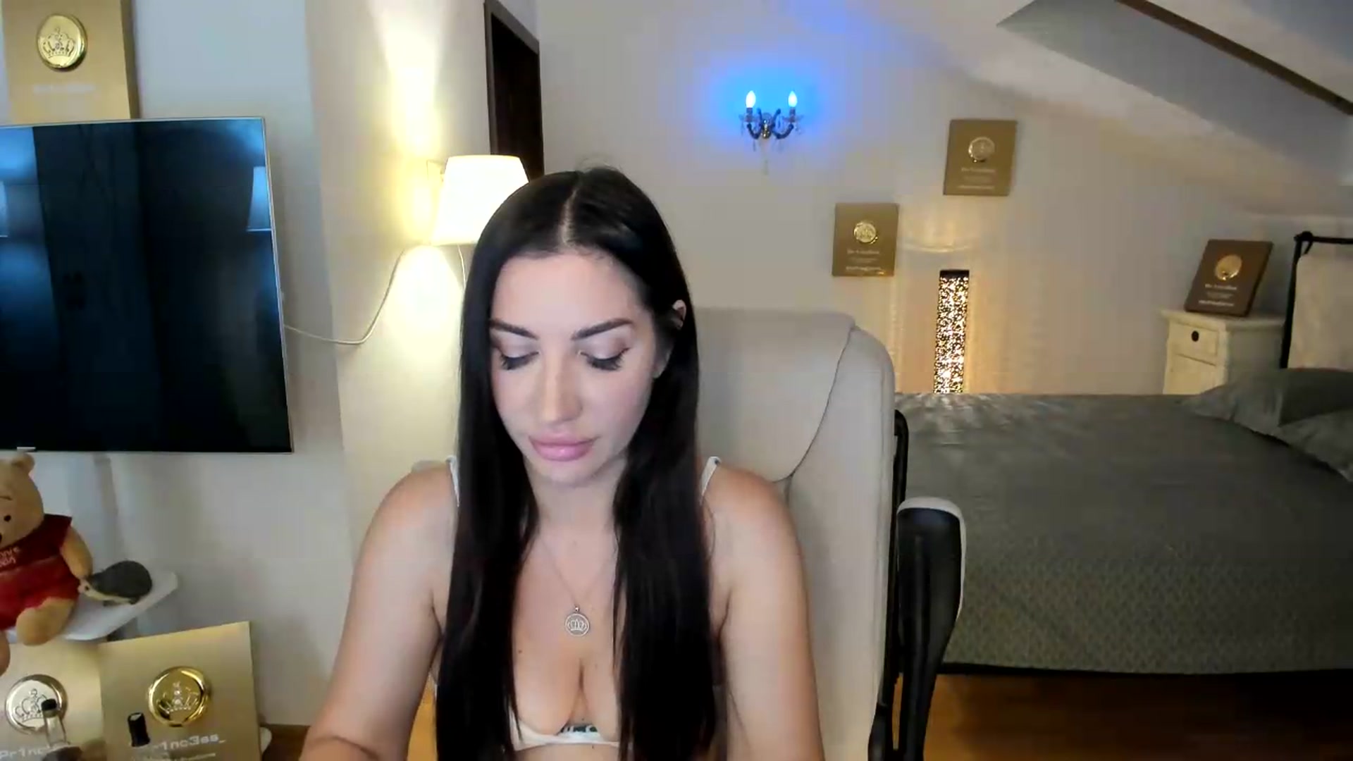 Gallery image thumbnail from Pr1nc3ss_'s myfreecams stream on, 08/07/2026, 08:16 image 7 of 20