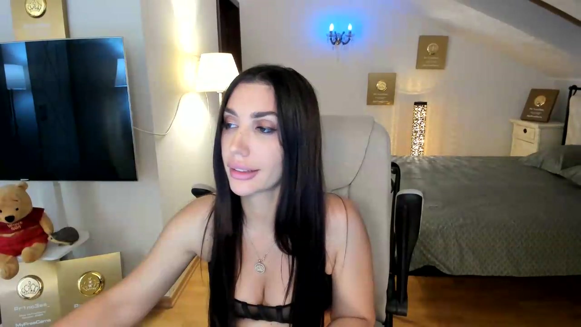 Gallery image thumbnail from Pr1nc3ss_'s myfreecams stream on, 08/08/2026, 11:46 image 19 of 20