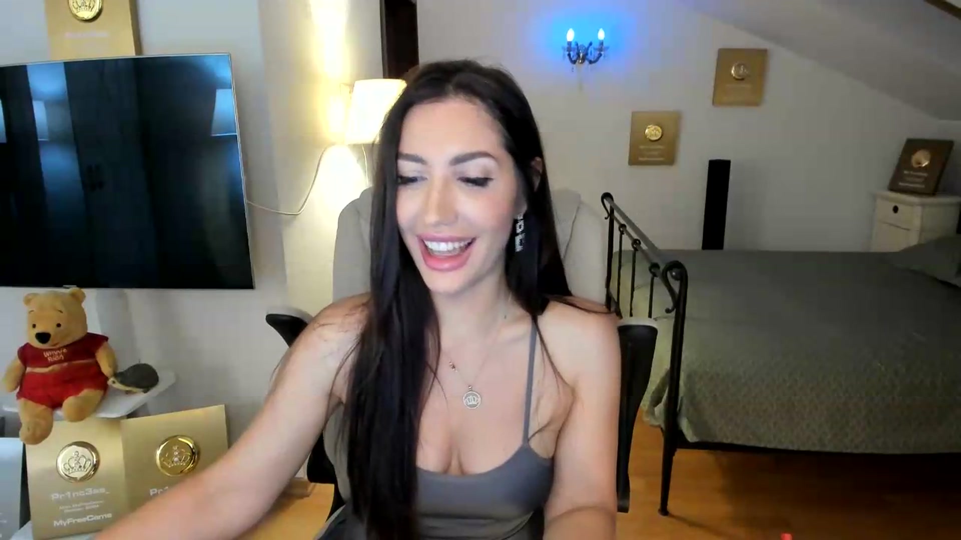 Gallery image thumbnail from Pr1nc3ss_'s myfreecams stream on, 08/09/2026, 06:29 image 3 of 20