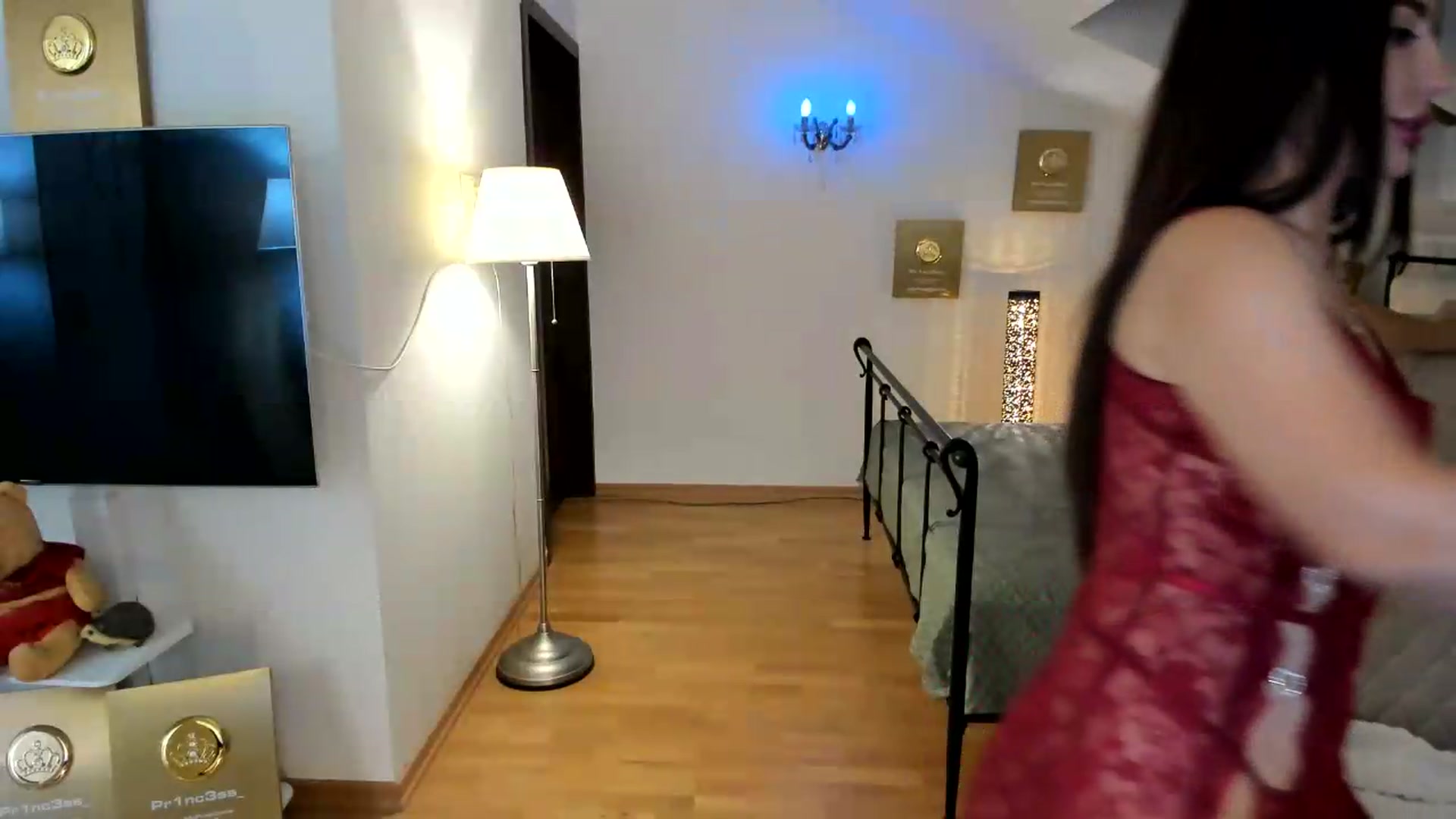 Gallery image thumbnail from Pr1nc3ss_'s myfreecams stream on, 08/18/2026, 07:30 image 6 of 20