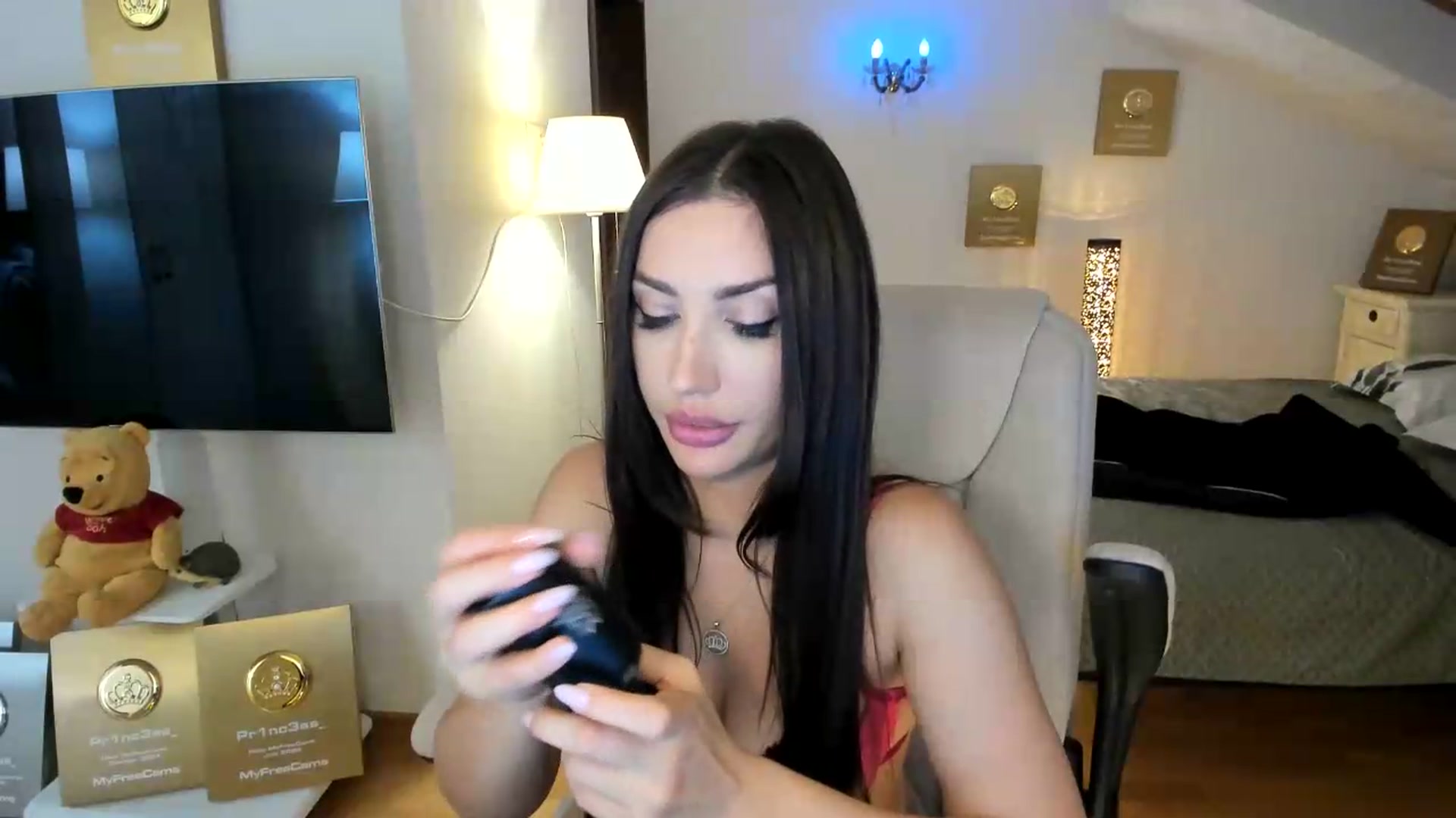 Gallery image thumbnail from Pr1nc3ss_'s myfreecams stream on, 08/22/2026, 08:15 image 14 of 20