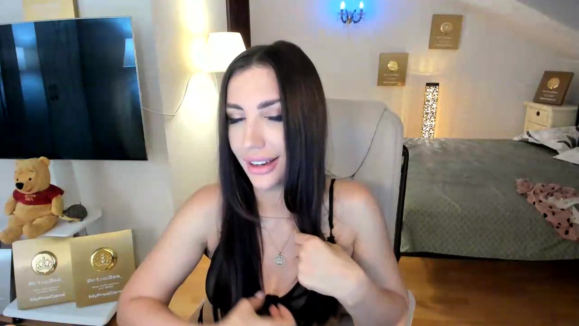 Gallery image thumbnail from Pr1nc3ss_'s myfreecams stream on, 08/23/2026, 07:14 image 15 of 20