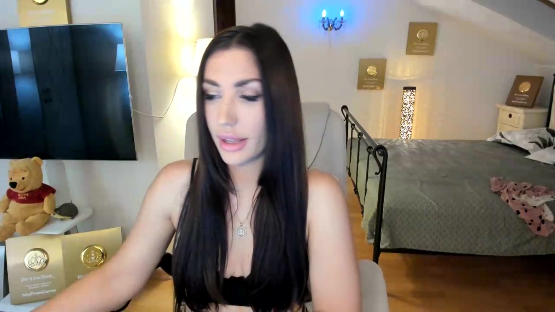 Gallery image thumbnail from Pr1nc3ss_'s myfreecams stream on, 08/23/2026, 07:14 image 8 of 20