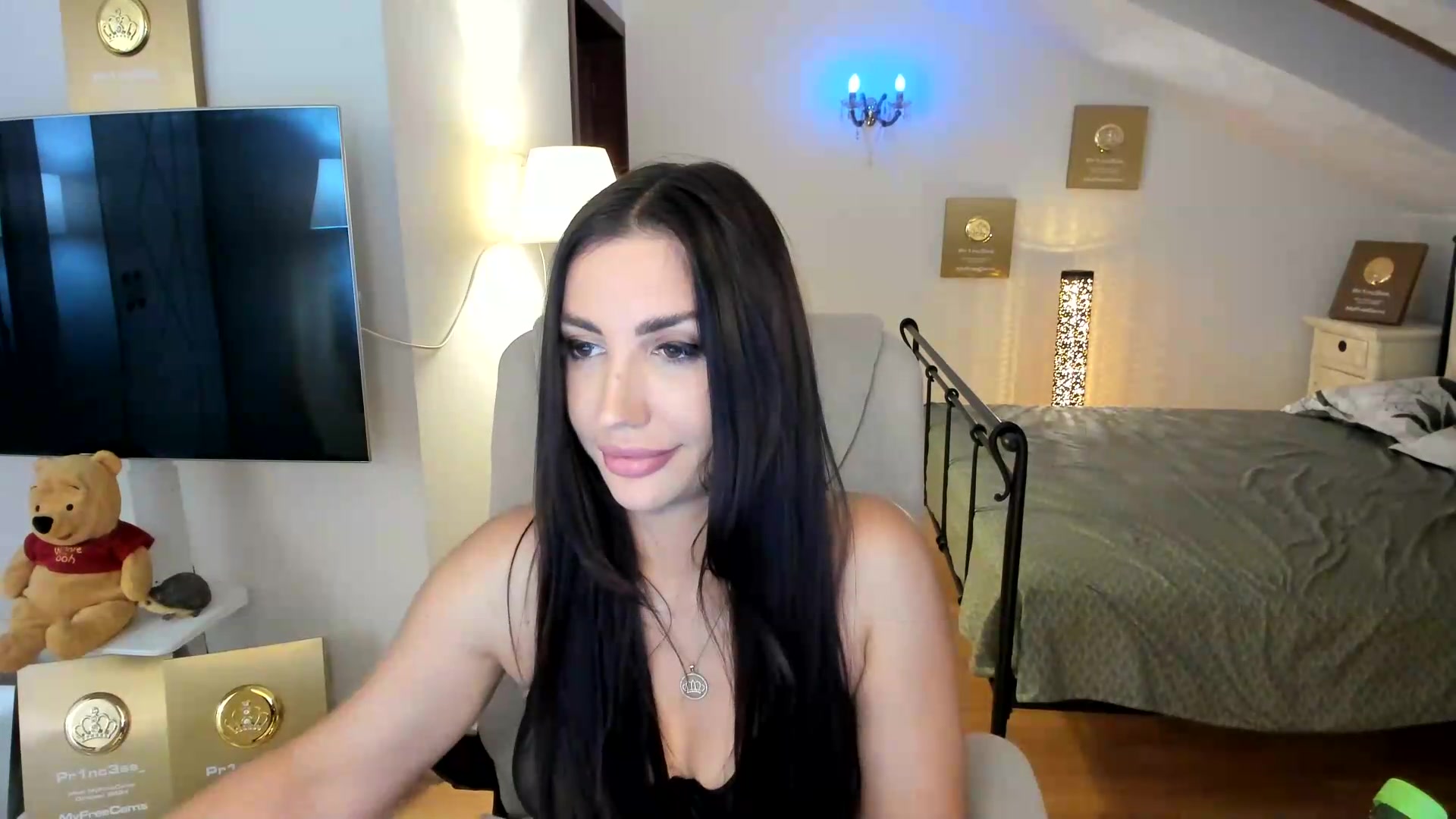 Gallery image thumbnail from Pr1nc3ss_'s myfreecams stream on, 08/23/2026, 09:34 image 16 of 20