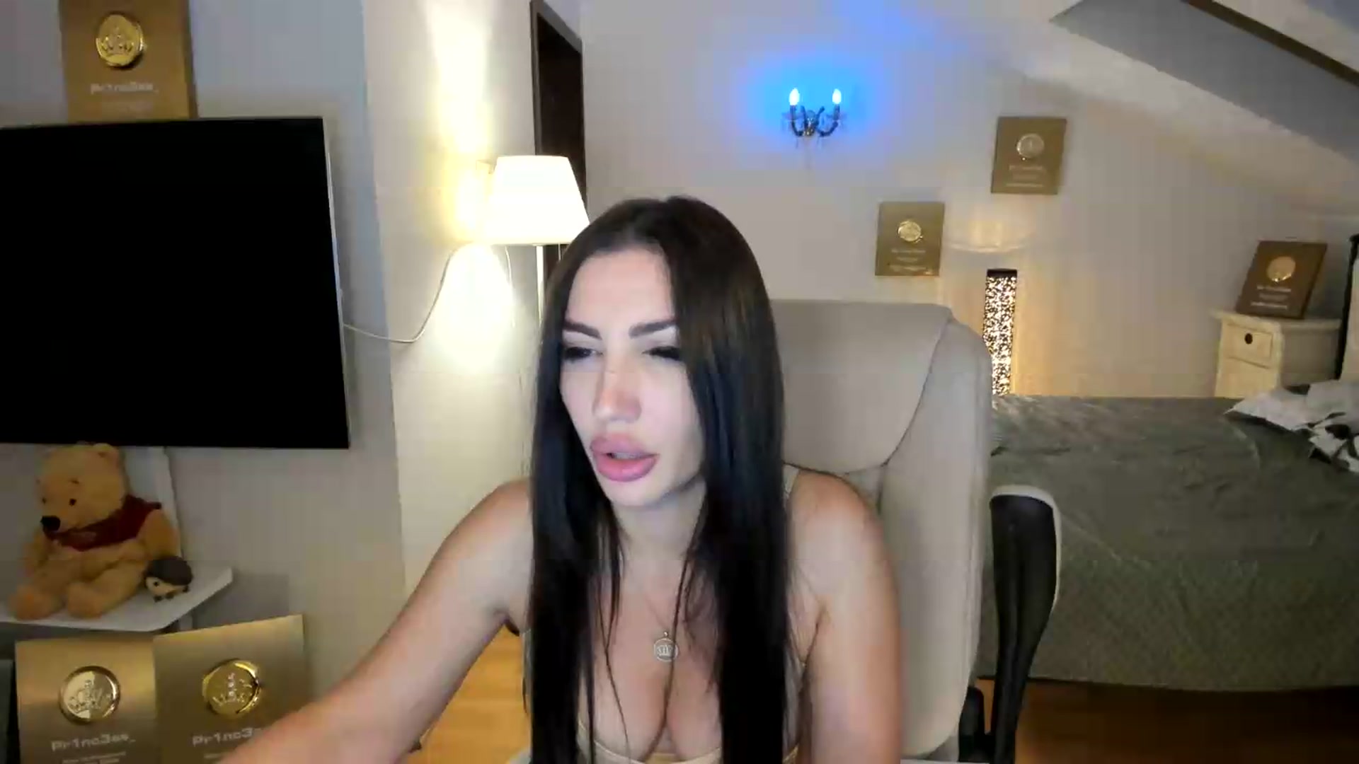 Gallery image thumbnail from Pr1nc3ss_'s myfreecams stream on, 08/25/2026, 01:24 image 3 of 20