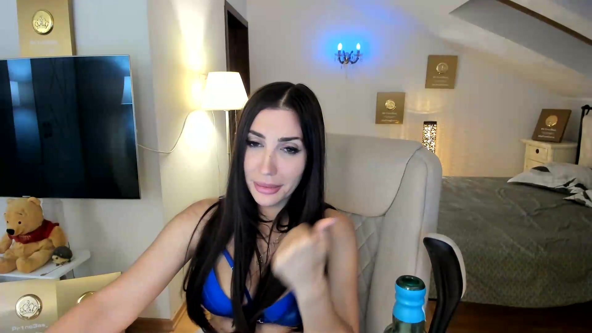 Gallery image thumbnail from Pr1nc3ss_'s myfreecams stream on, 08/29/2026, 13:30 image 18 of 20