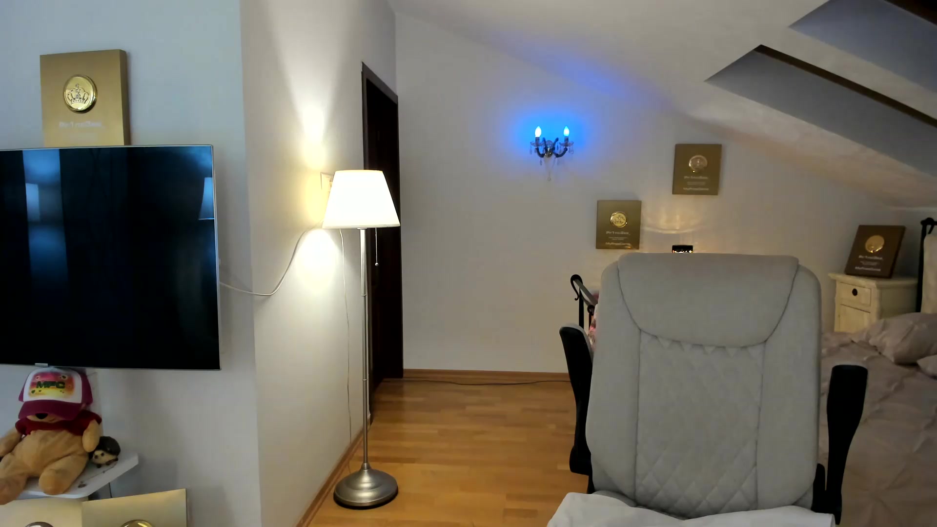 Gallery image thumbnail from Pr1nc3ss_'s myfreecams stream on, 08/30/2026, 07:10 image 13 of 20
