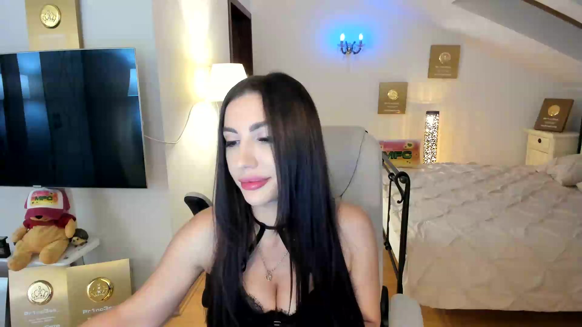Gallery image thumbnail from Pr1nc3ss_'s myfreecams stream on, 08/30/2026, 07:10 image 19 of 20