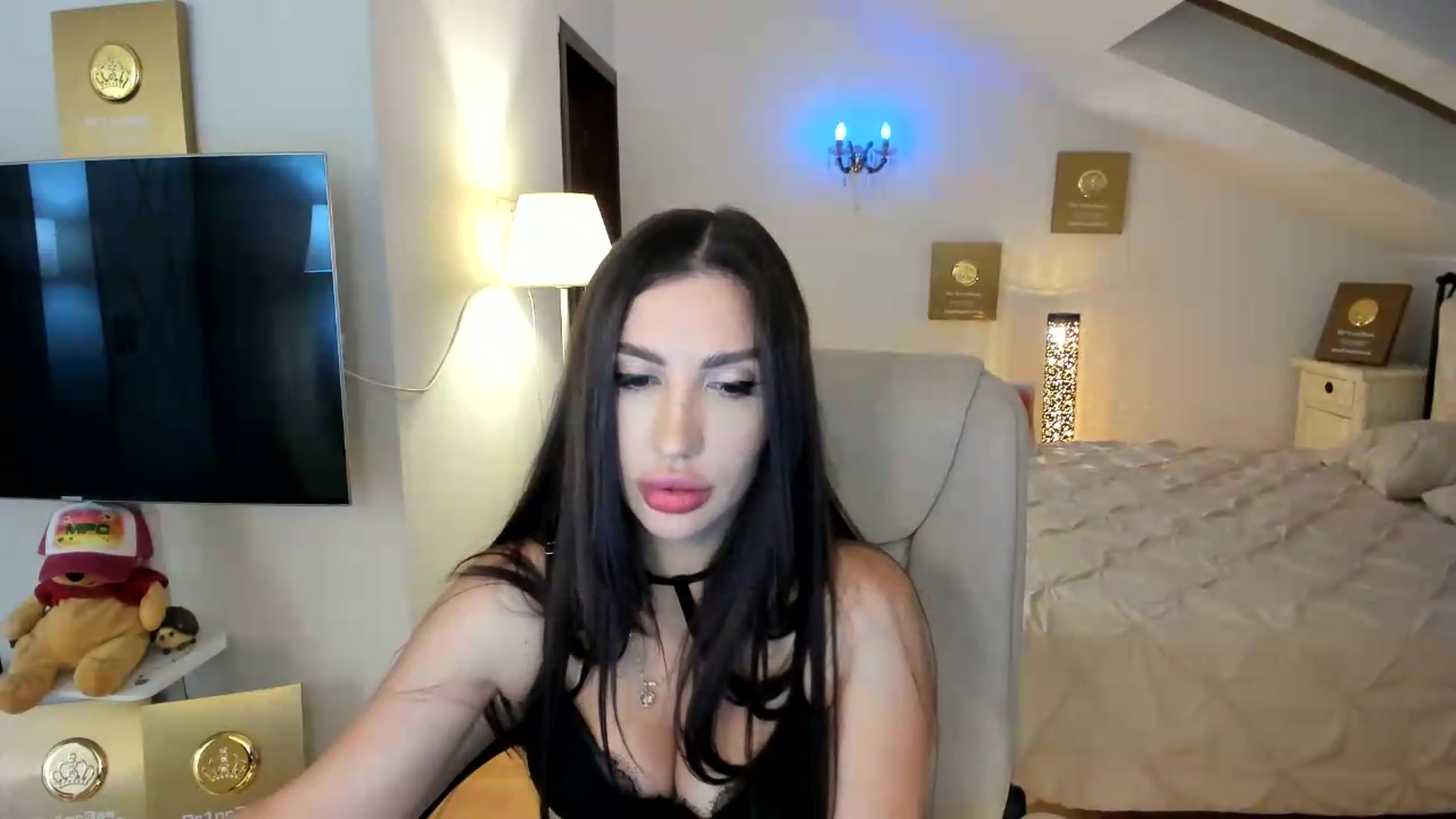 Gallery image thumbnail from Pr1nc3ss_'s myfreecams stream on, 08/30/2026, 08:43 image 4 of 20