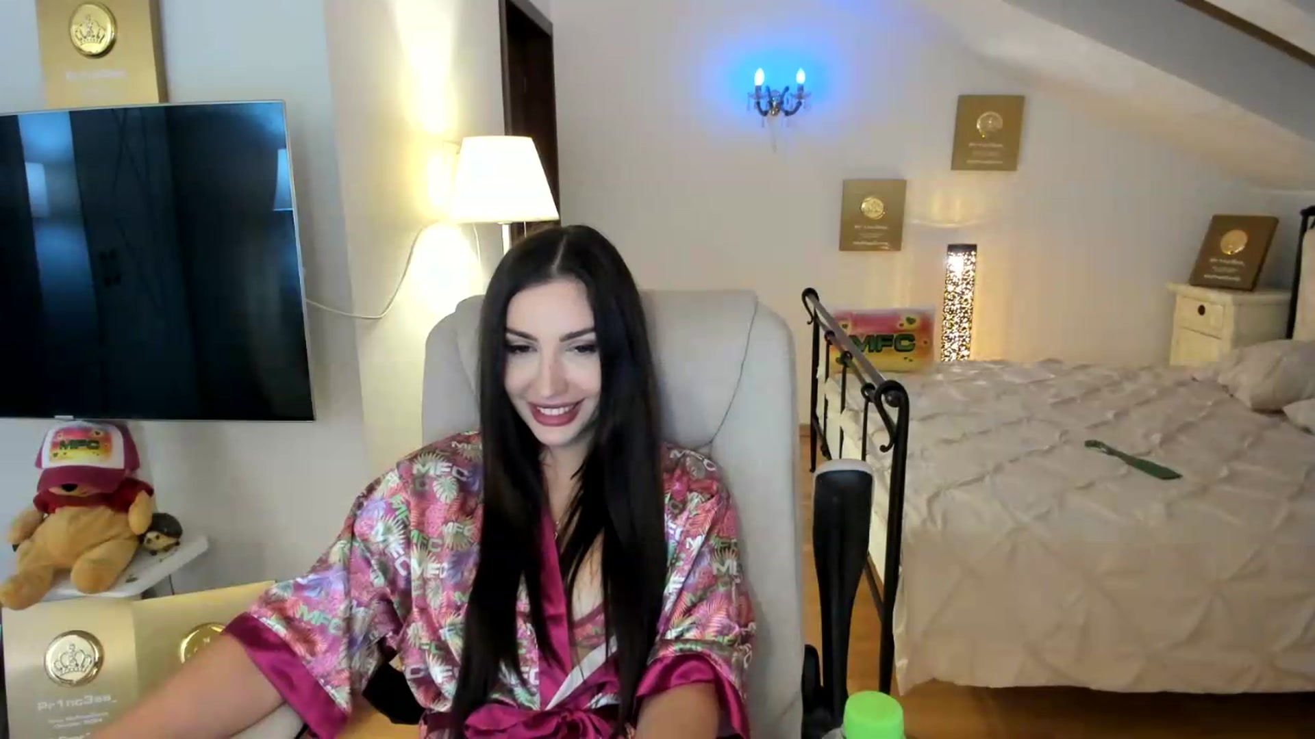 Gallery image thumbnail from Pr1nc3ss_'s myfreecams stream on, 08/31/2026, 08:01 image 2 of 20