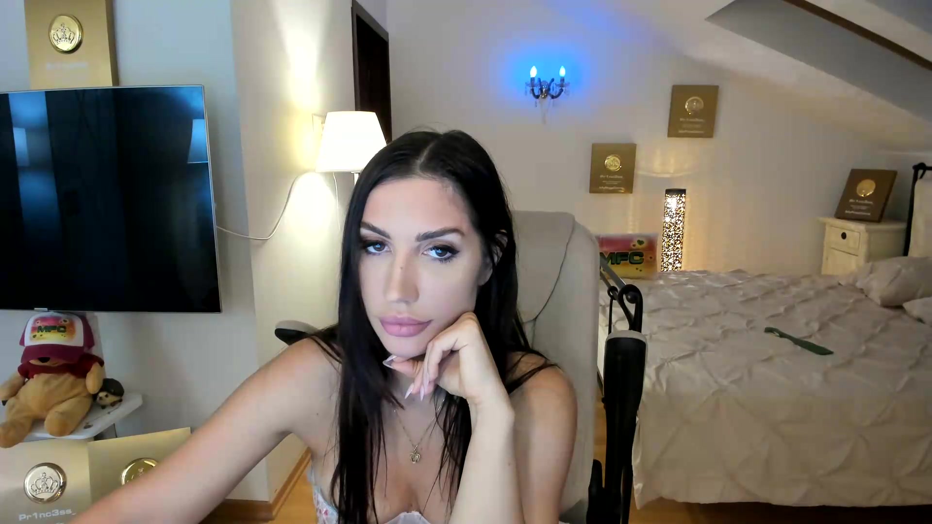 Gallery image thumbnail from Pr1nc3ss_'s myfreecams stream on, 09/01/2026, 08:04 image 20 of 20