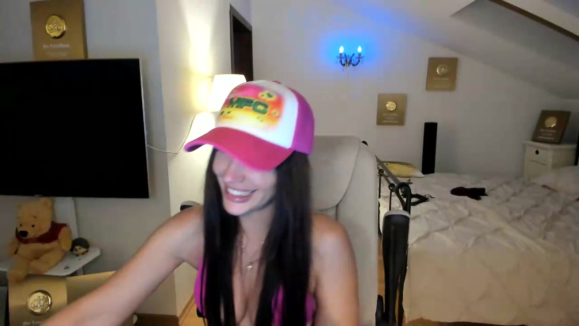 Gallery image thumbnail from Pr1nc3ss_'s myfreecams stream on, 09/05/2026, 18:05 image 2 of 20