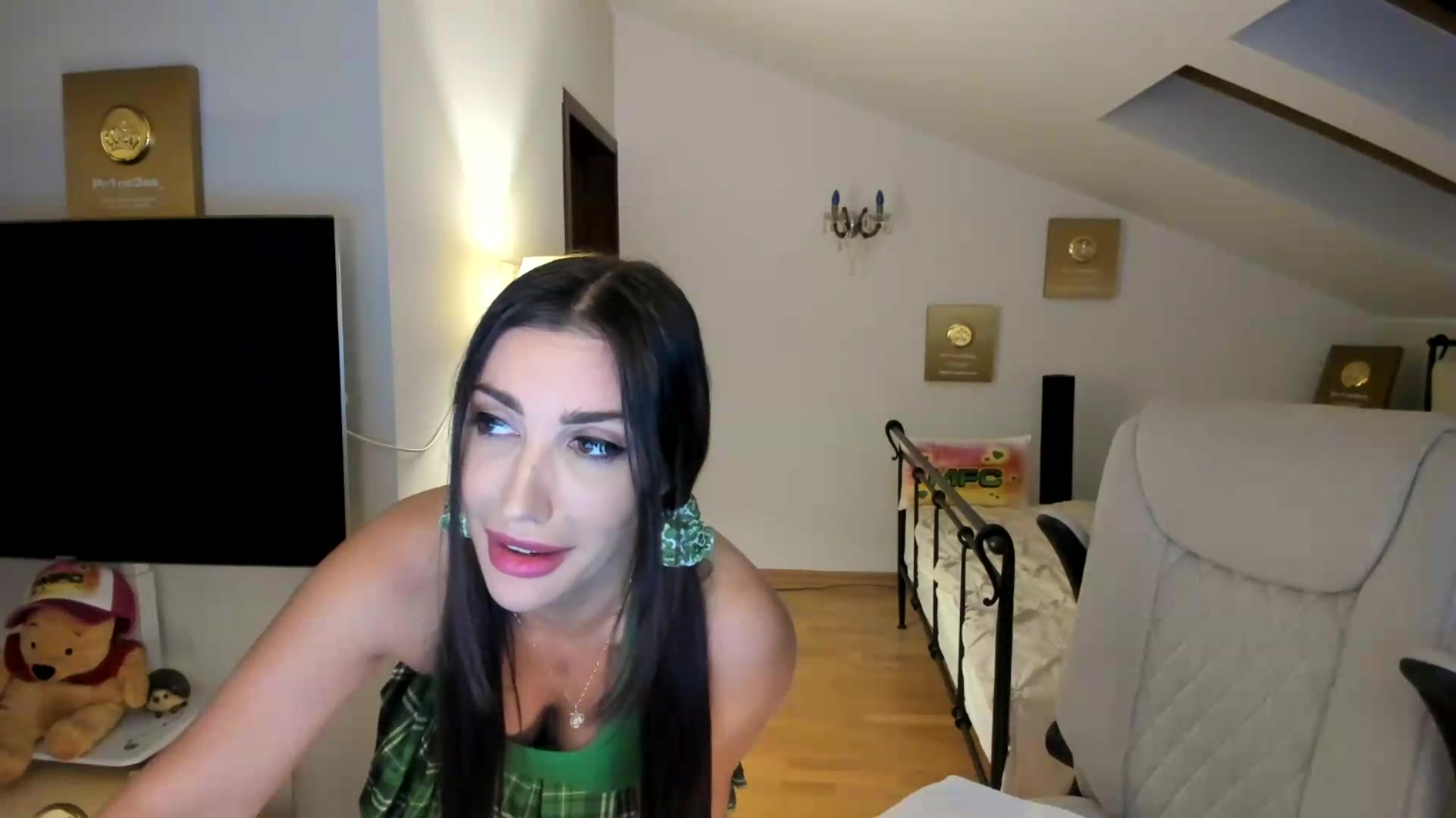 Gallery image thumbnail from Pr1nc3ss_'s myfreecams stream on, 09/06/2026, 07:07 image 10 of 20