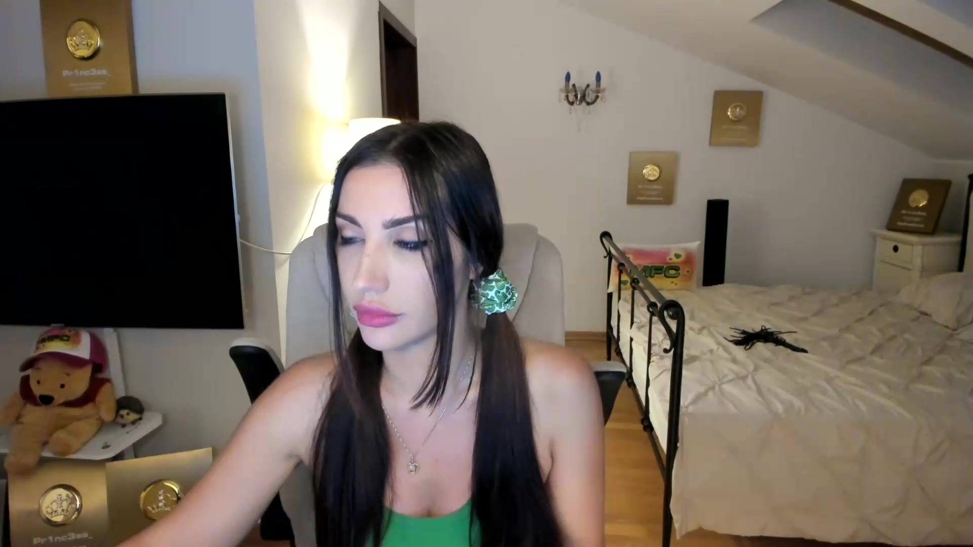 Gallery image thumbnail from Pr1nc3ss_'s myfreecams stream on, 09/06/2026, 08:55 image 10 of 20