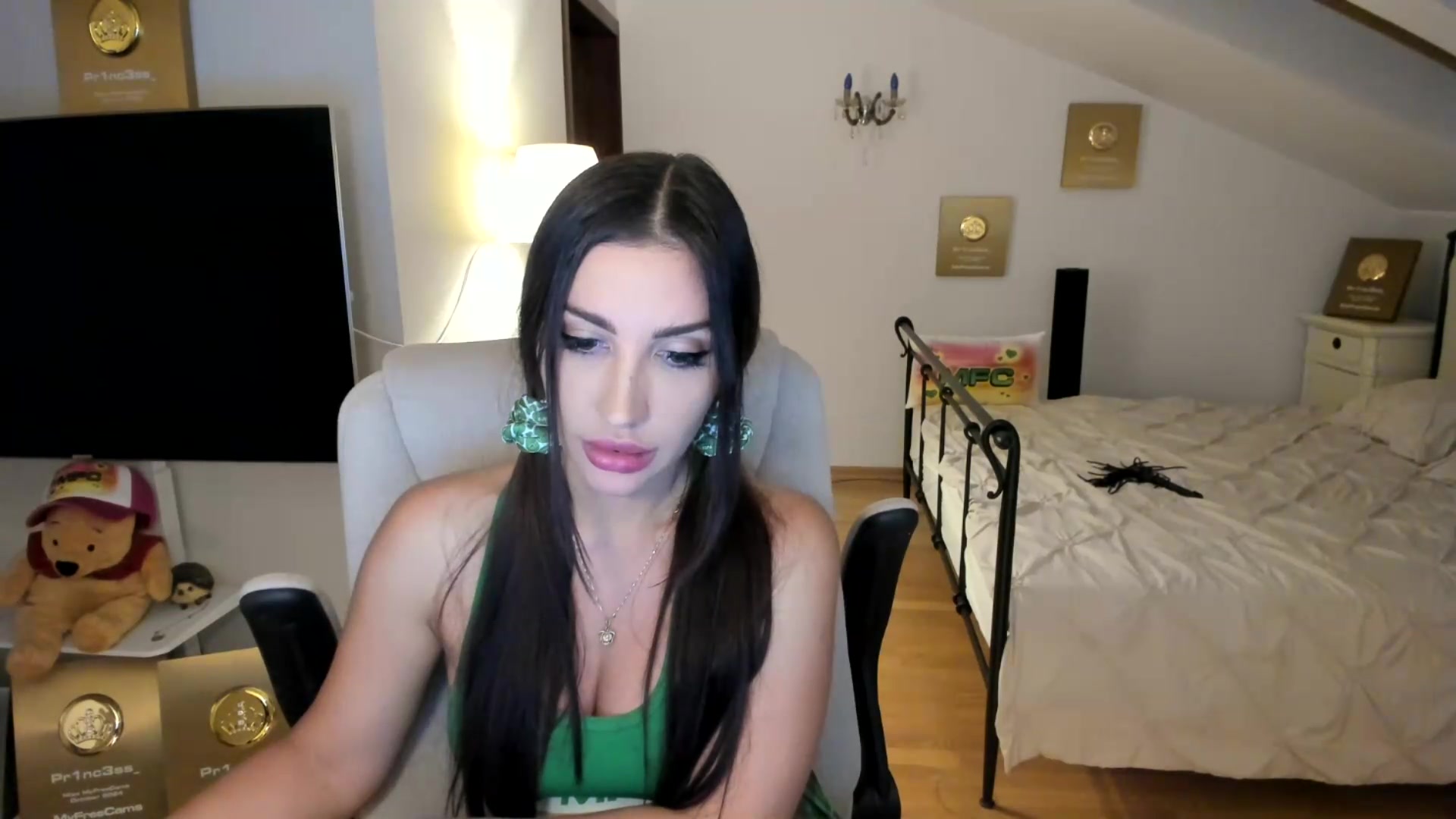 Gallery image thumbnail from Pr1nc3ss_'s myfreecams stream on, 09/06/2026, 10:41 image 10 of 20