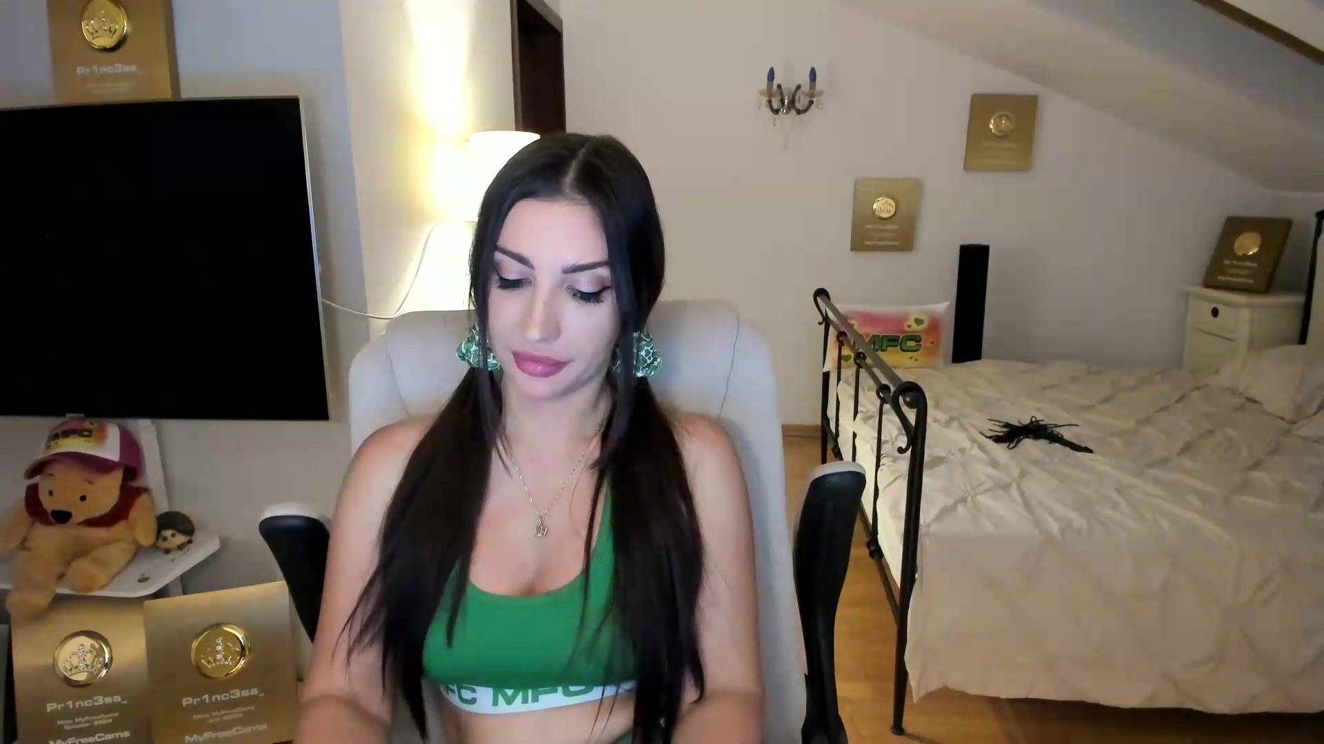 Gallery image thumbnail from Pr1nc3ss_'s myfreecams stream on, 09/06/2026, 10:41 image 8 of 20
