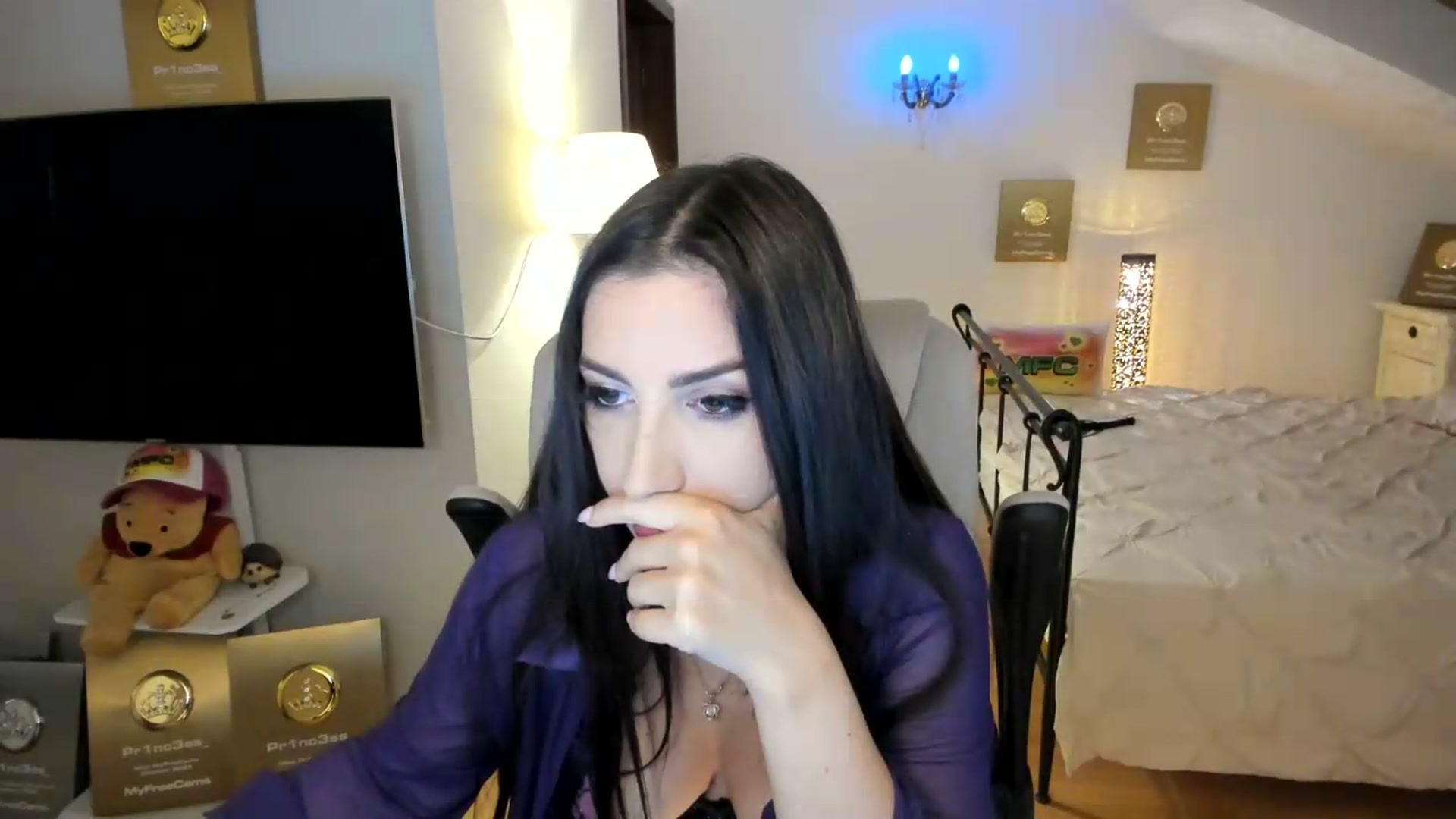 Gallery image thumbnail from Pr1nc3ss_'s myfreecams stream on, 09/08/2026, 06:20 image 5 of 20
