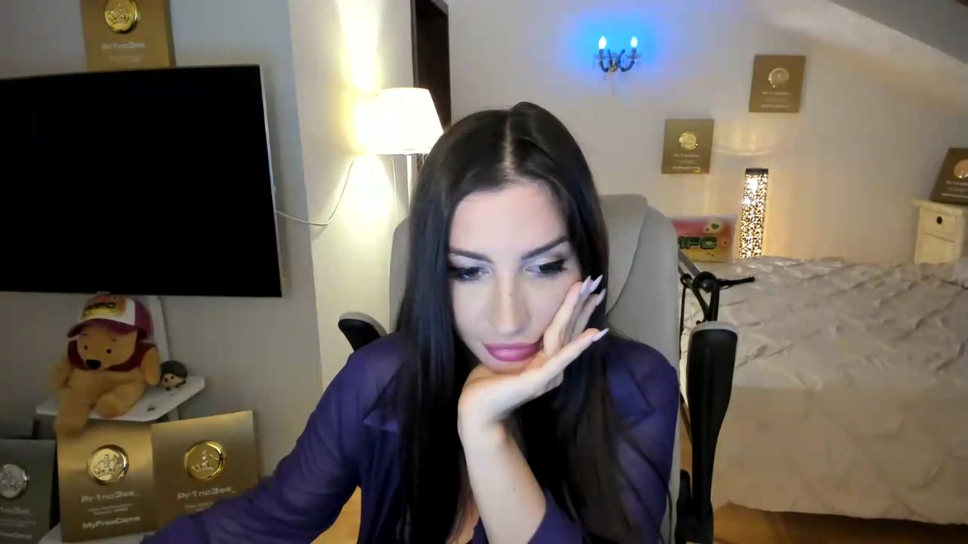 Gallery image thumbnail from Pr1nc3ss_'s myfreecams stream on, 09/08/2026, 09:18 image 2 of 20
