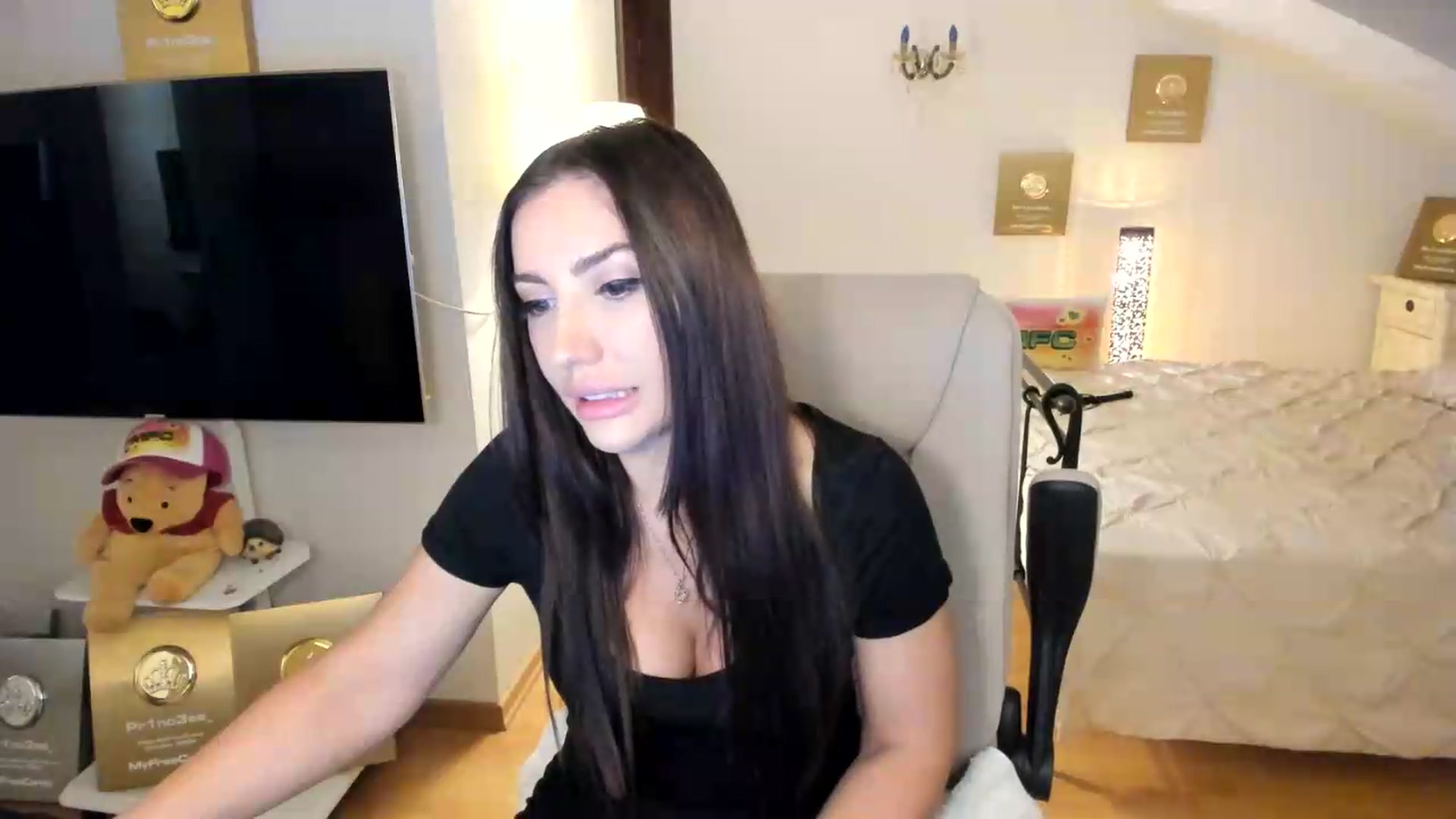 Gallery image thumbnail from Pr1nc3ss_'s myfreecams stream on, 09/09/2026, 06:23 image 13 of 20