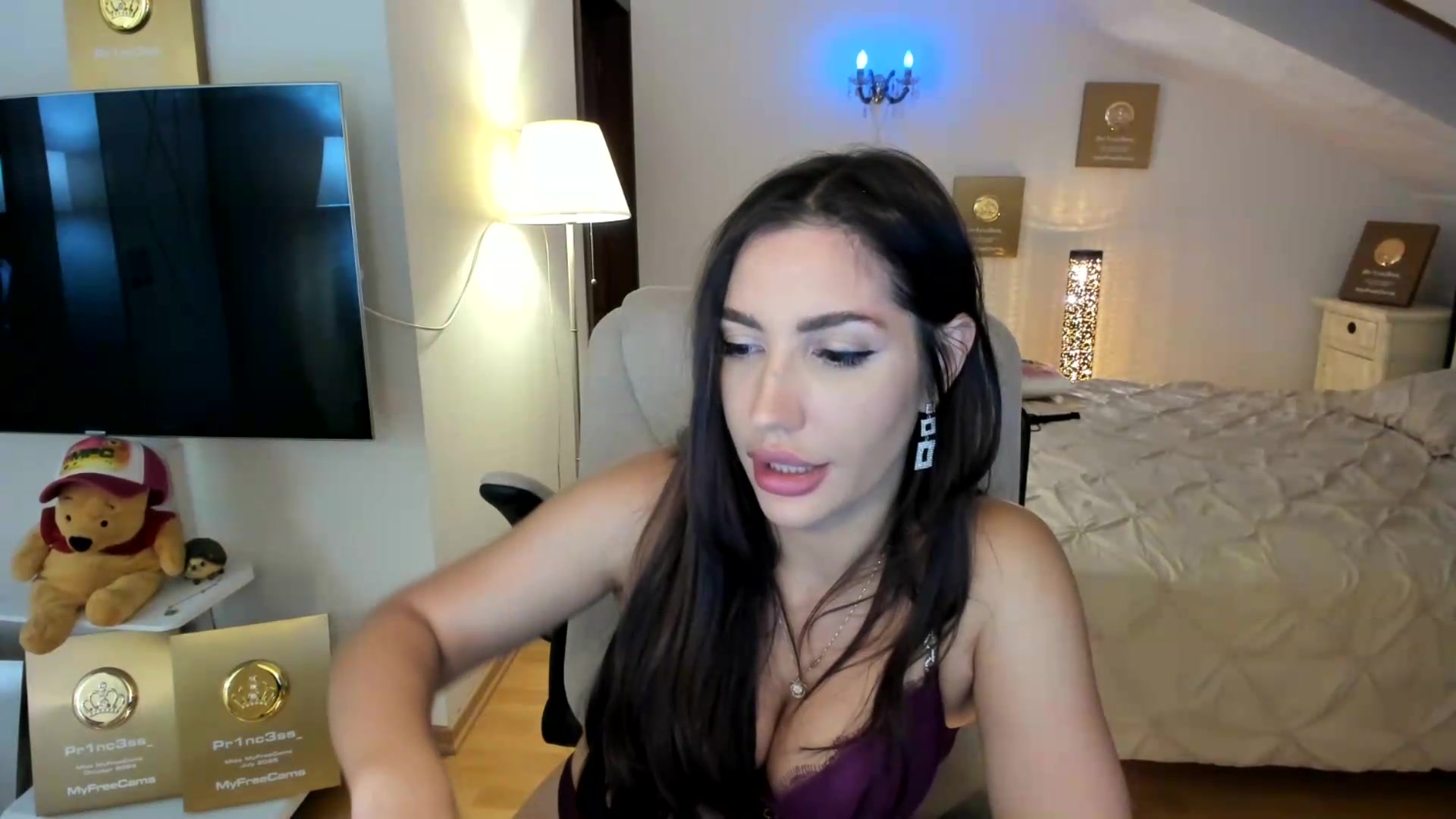 Gallery image thumbnail from Pr1nc3ss_'s myfreecams stream on, 09/11/2026, 08:26 image 12 of 20