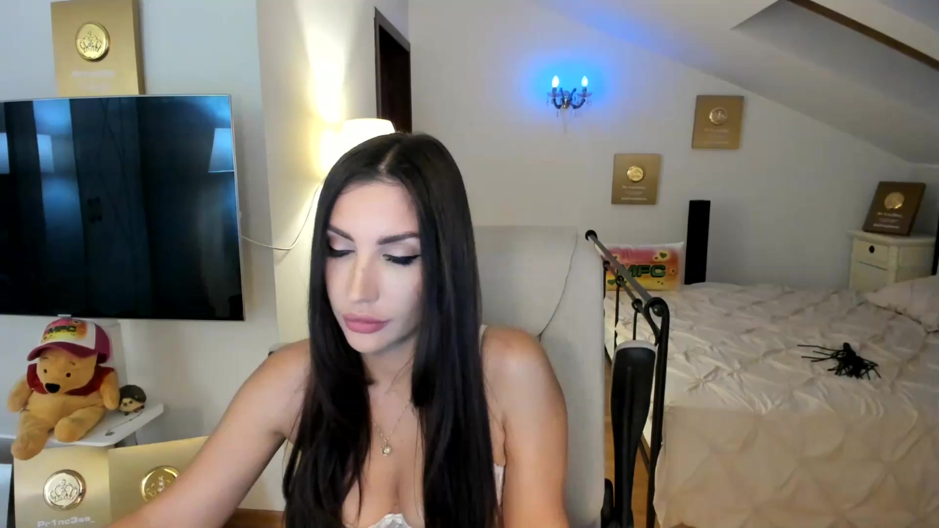 Gallery image thumbnail from Pr1nc3ss_'s myfreecams stream on, 09/12/2026, 10:33 image 8 of 20