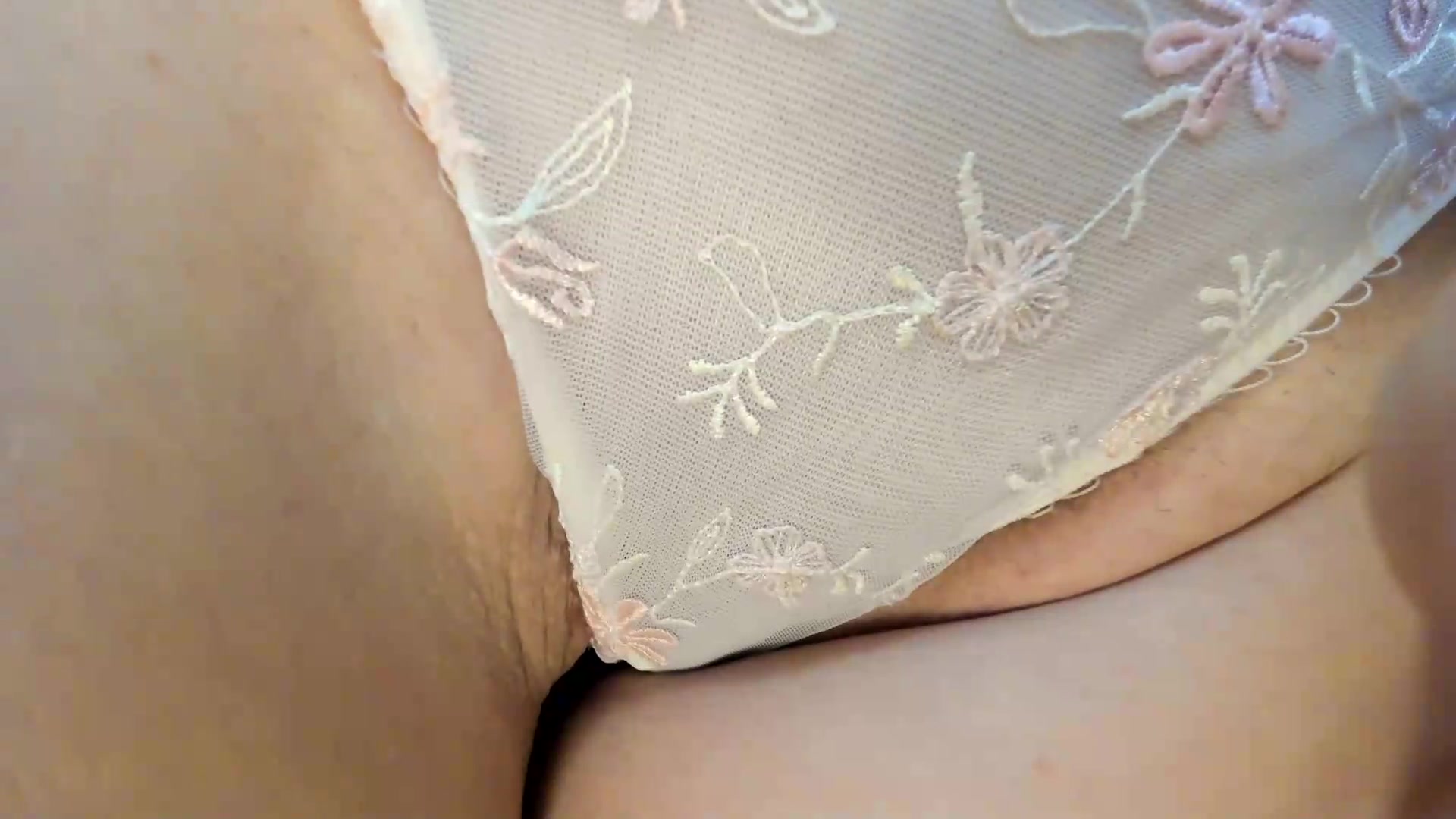 Gallery image thumbnail from Pr1nc3ss_'s myfreecams stream on, 09/12/2026, 10:33 image 16 of 20