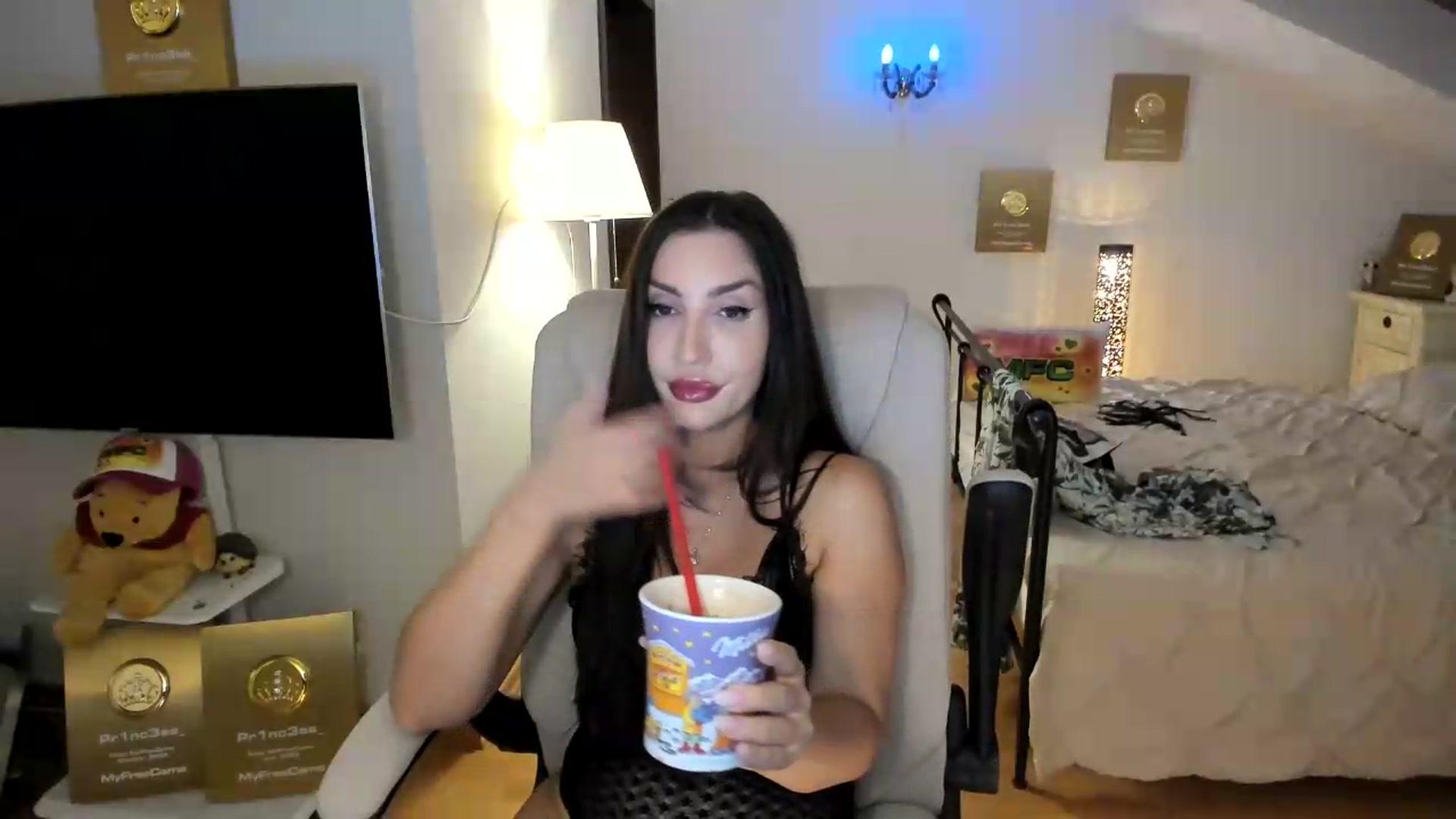 Gallery image thumbnail from Pr1nc3ss_'s myfreecams stream on, 09/14/2026, 05:02 image 10 of 20
