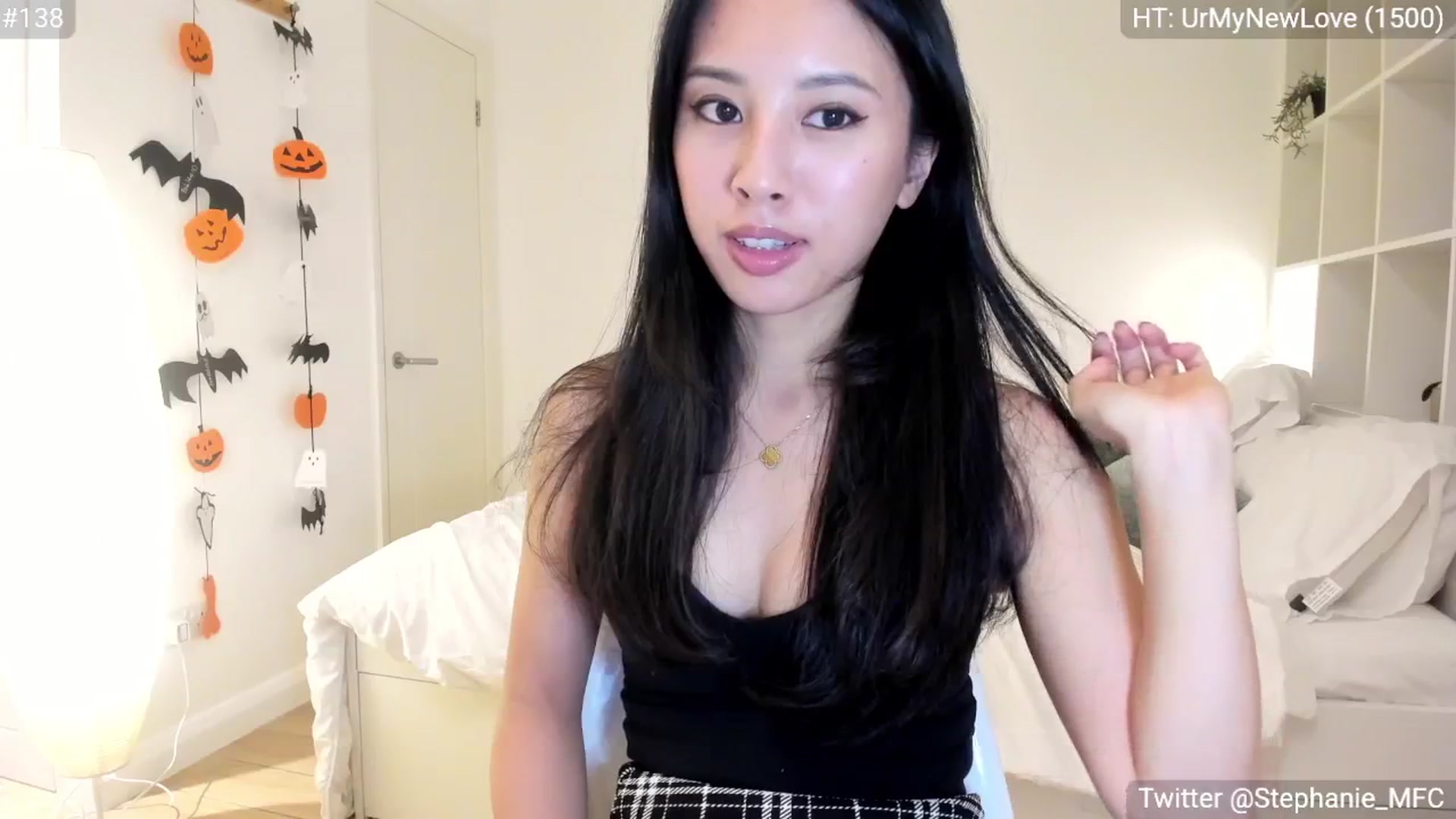 Gallery image thumbnail from Pr1ncesa's myfreecams stream on, 10/28/2025, 02:23 image 11 of 20